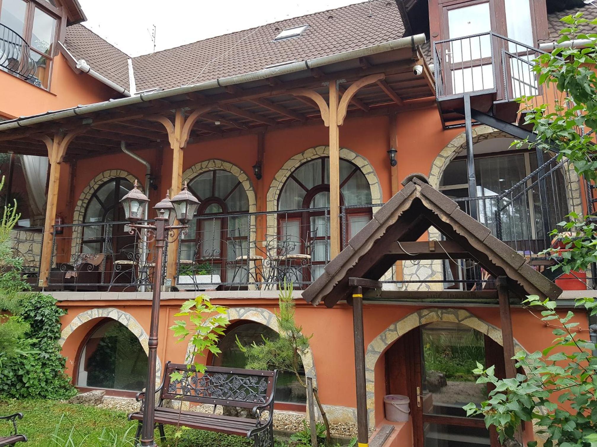 Legányi Apartmanház view 3