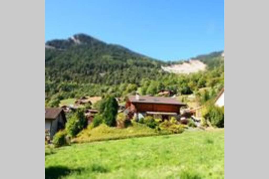 Chalet Edelweiss - Verbier, Mountain Views, Jacuzzi! view 5