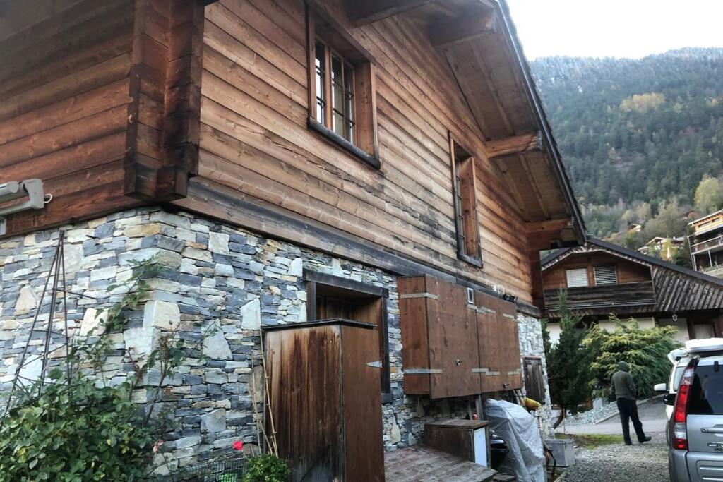 Photo 7