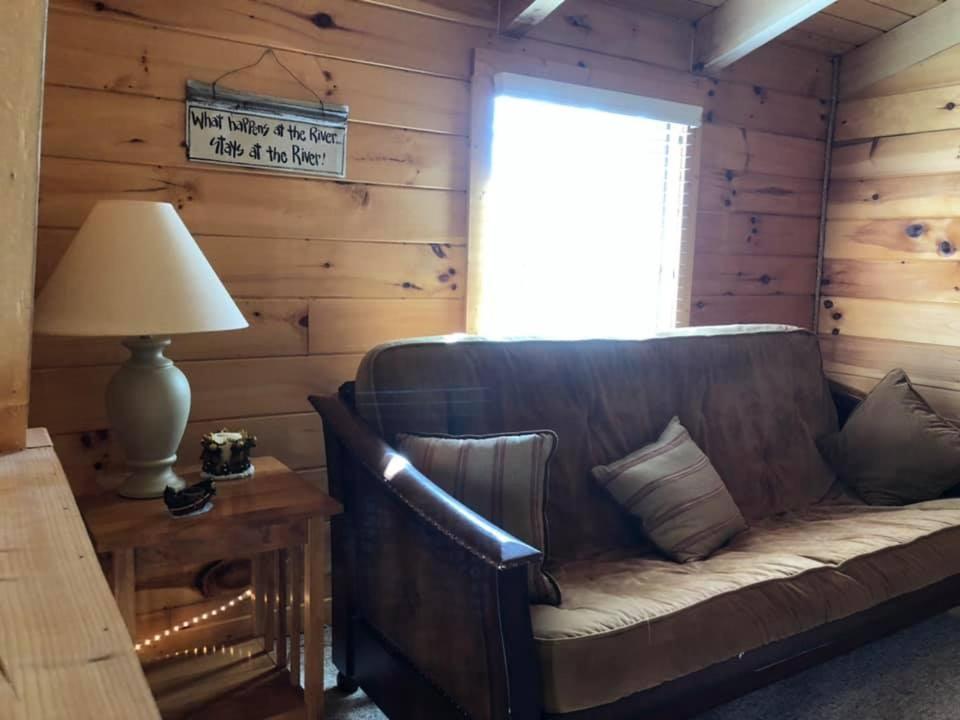 Country Road Cabins