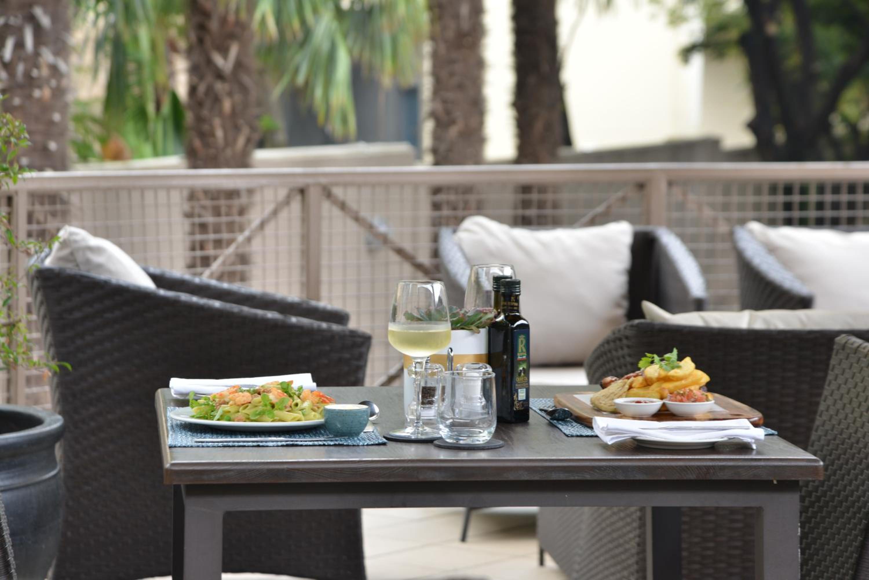 Johannesburg Vacations - Courtyard Hotel Sandton - Property Image 11