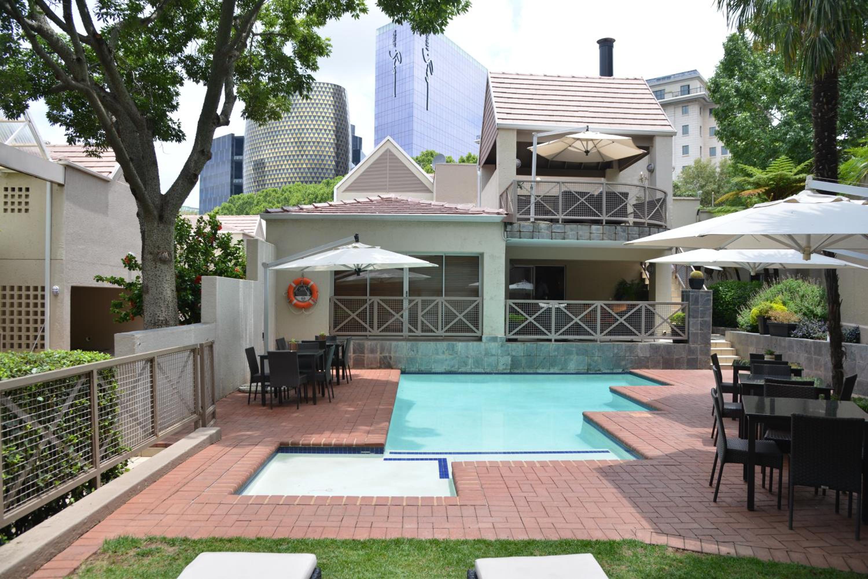 Johannesburg Vacations - Courtyard Hotel Sandton - Property Image 25