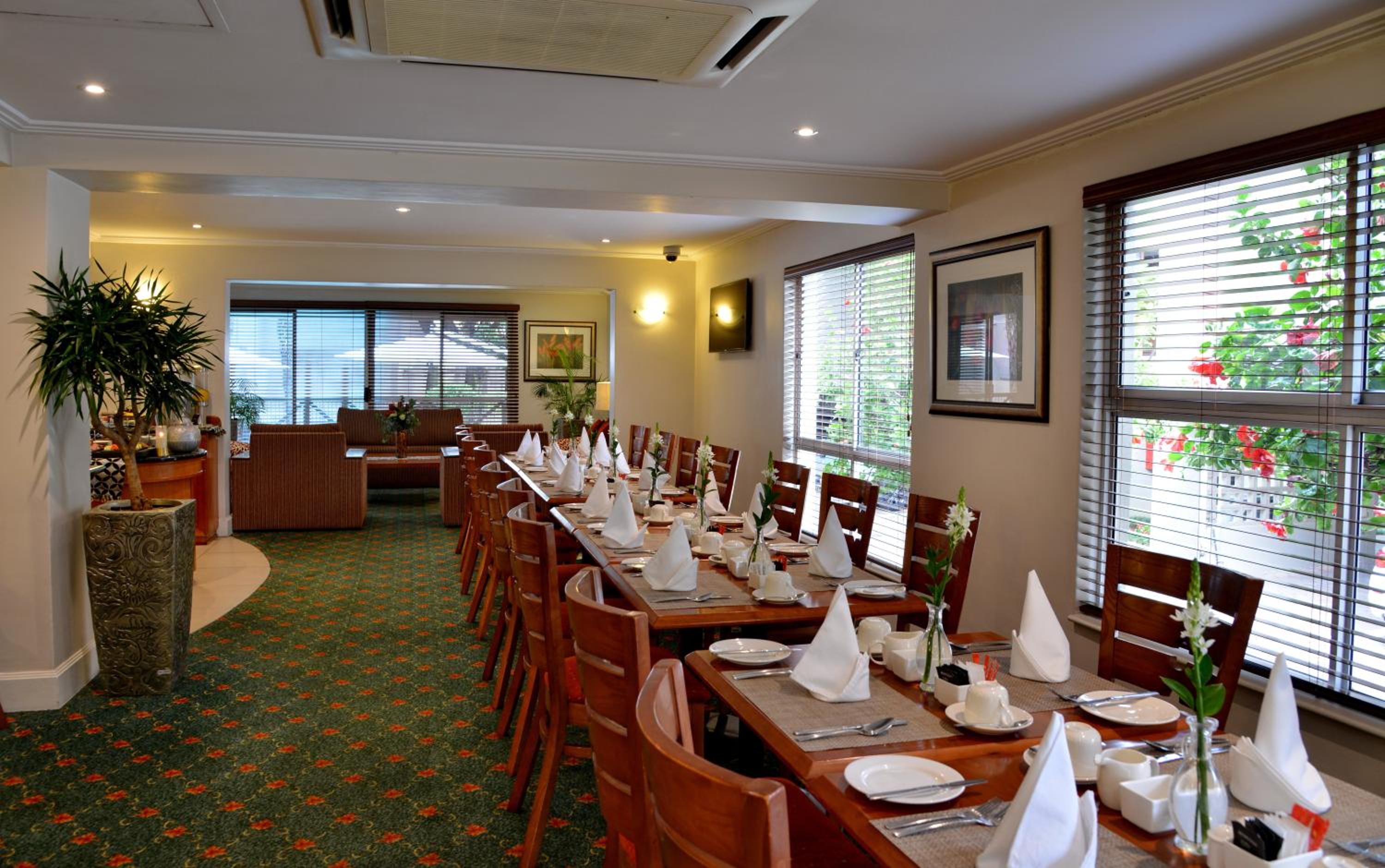 Johannesburg Vacations - Courtyard Hotel Sandton - Property Image 23