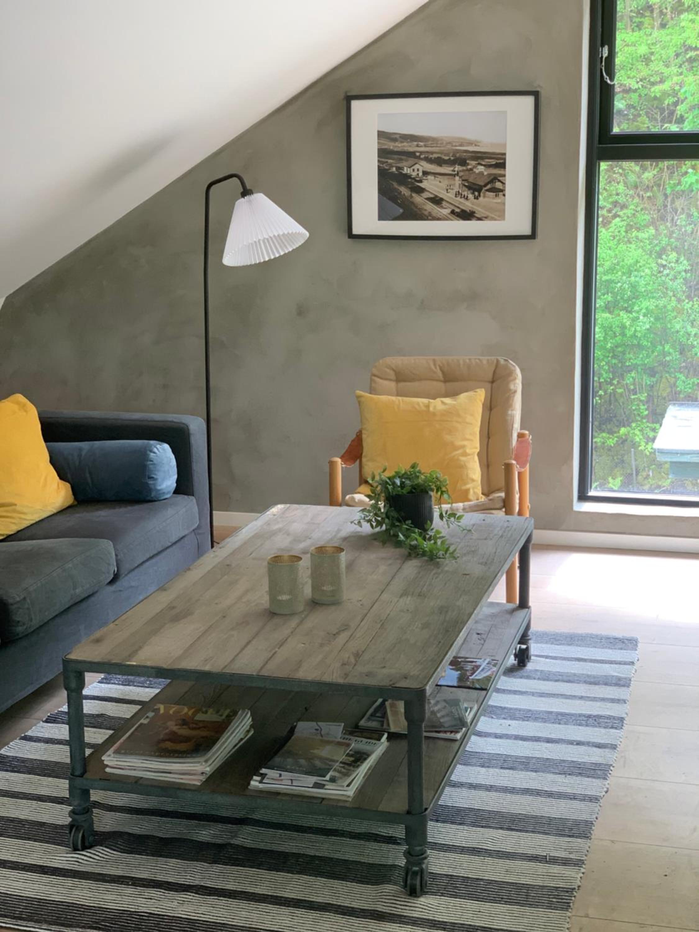 Tree Top Hill - The Old Station House - Båstad Holiday Apartments view 4