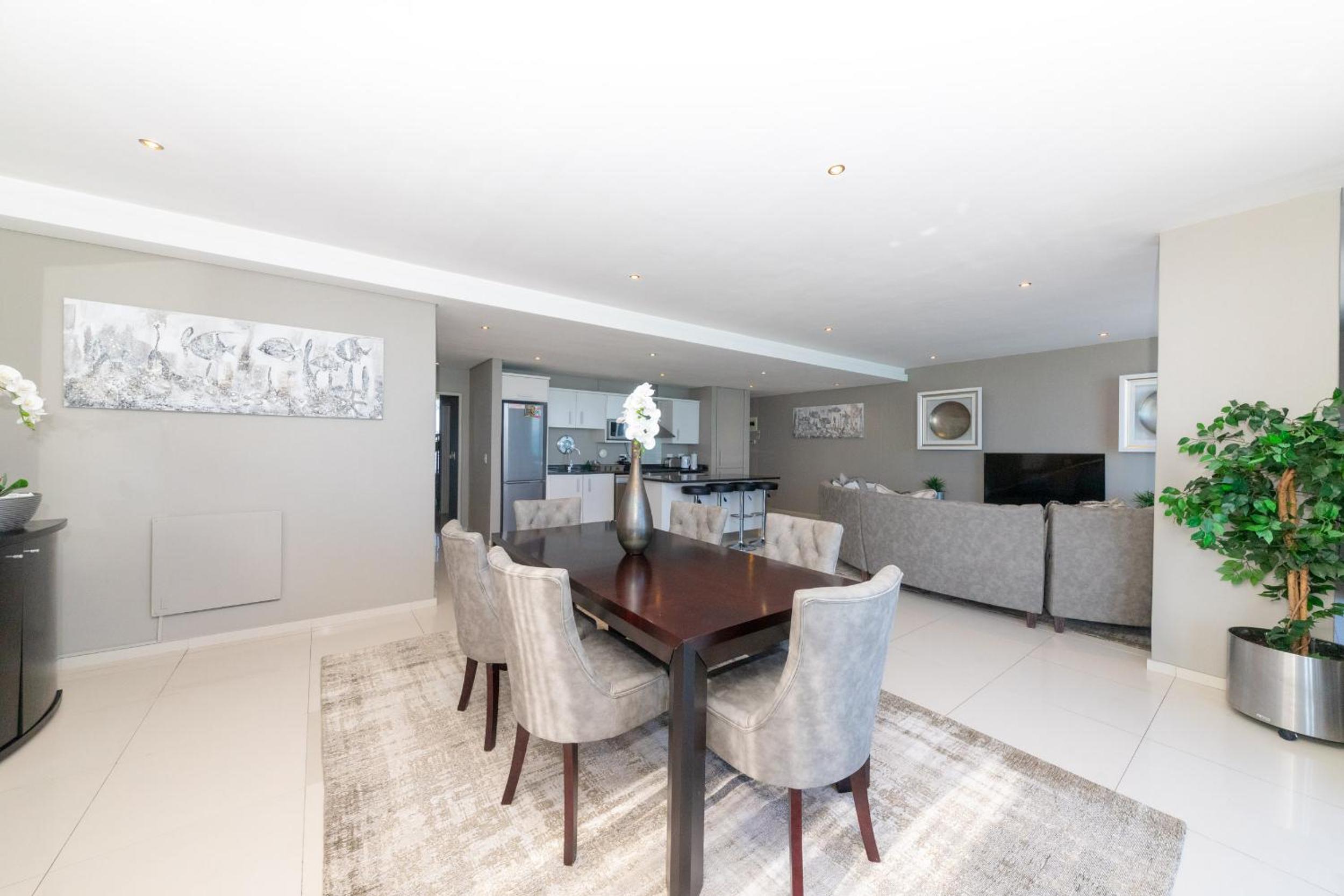 Infinity Self Catering Apartments