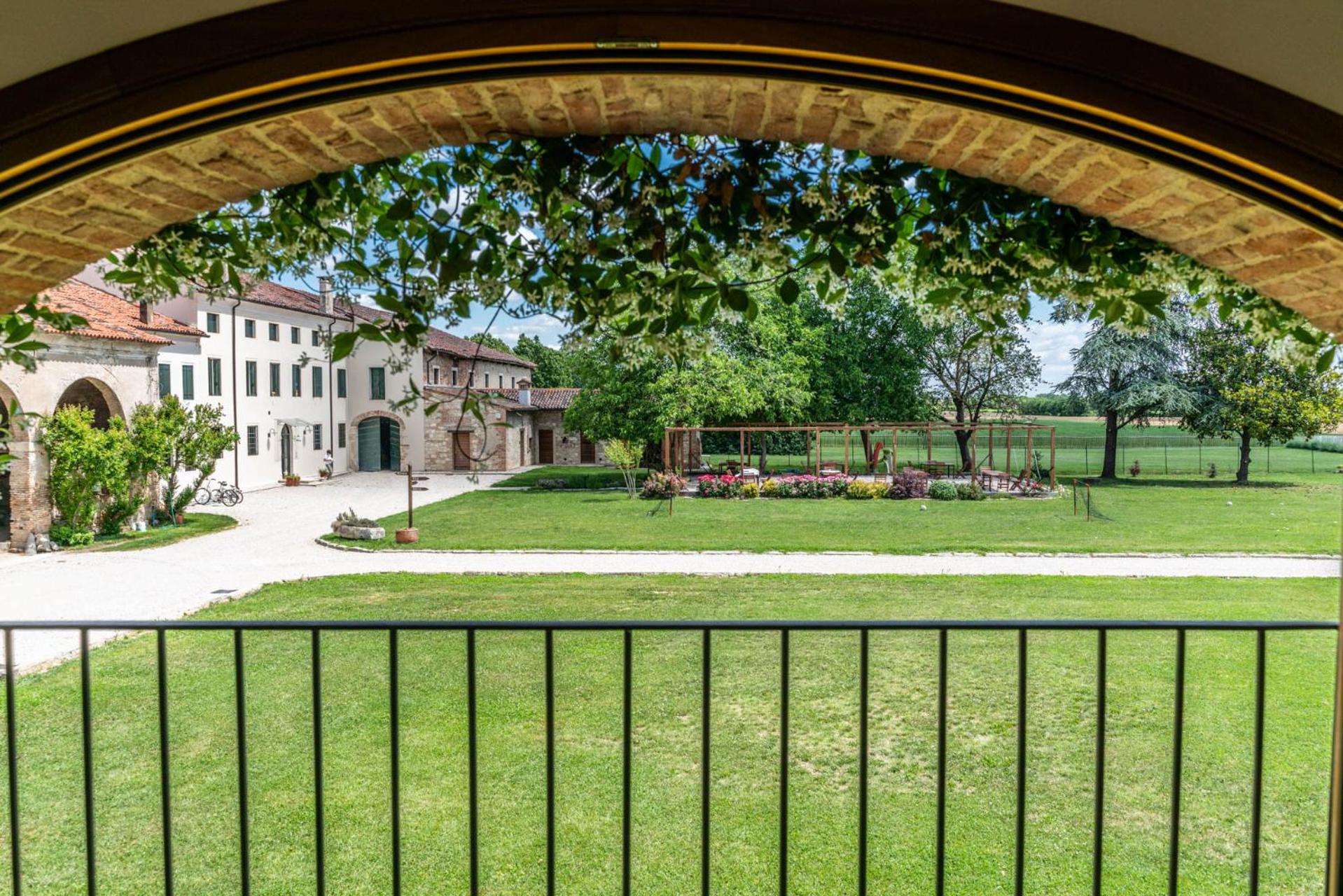 Borgo Feriani view 5