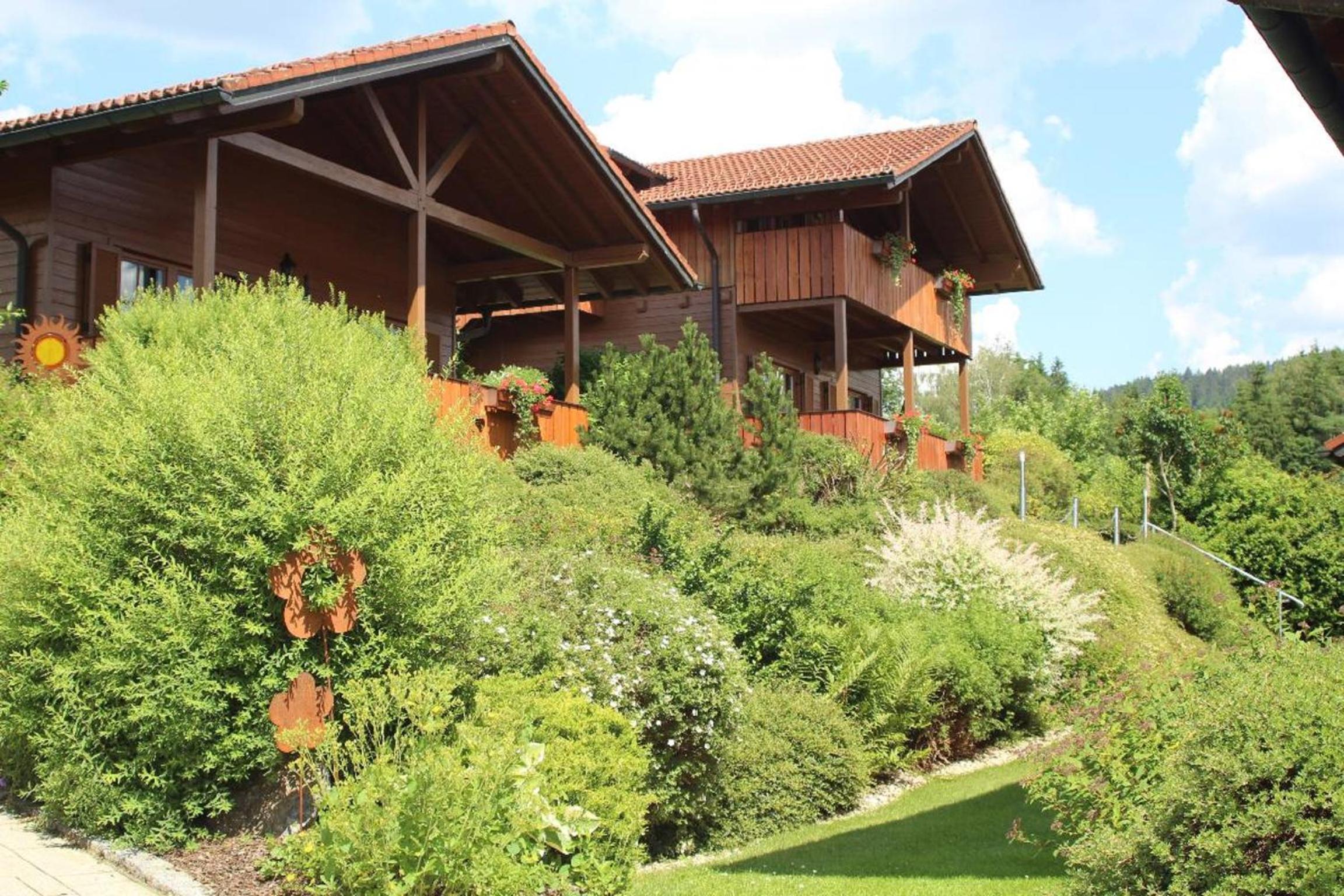 Ferienwohnungen Holzferienhäuser Leithenwald view 3