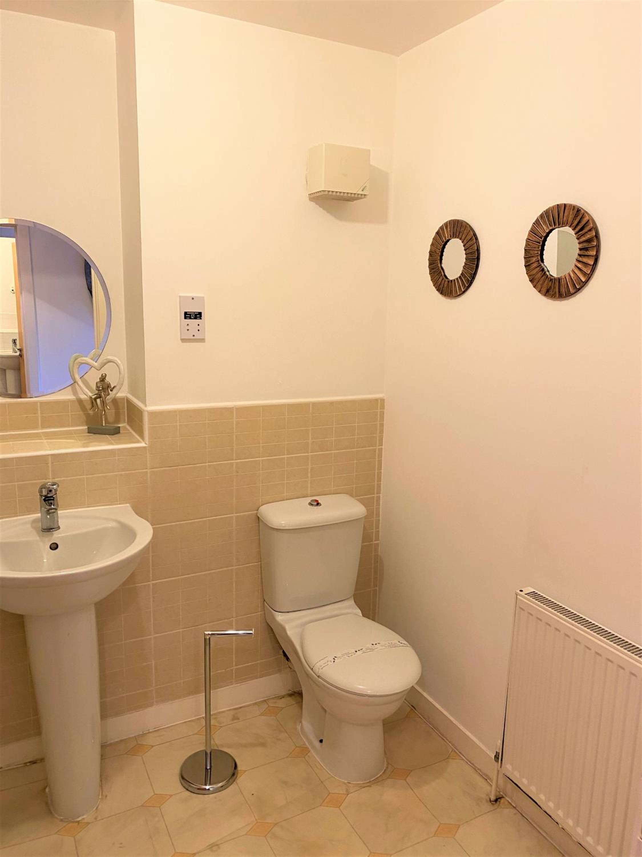 Firpark City Apartment - 2 Bedrooms view 3