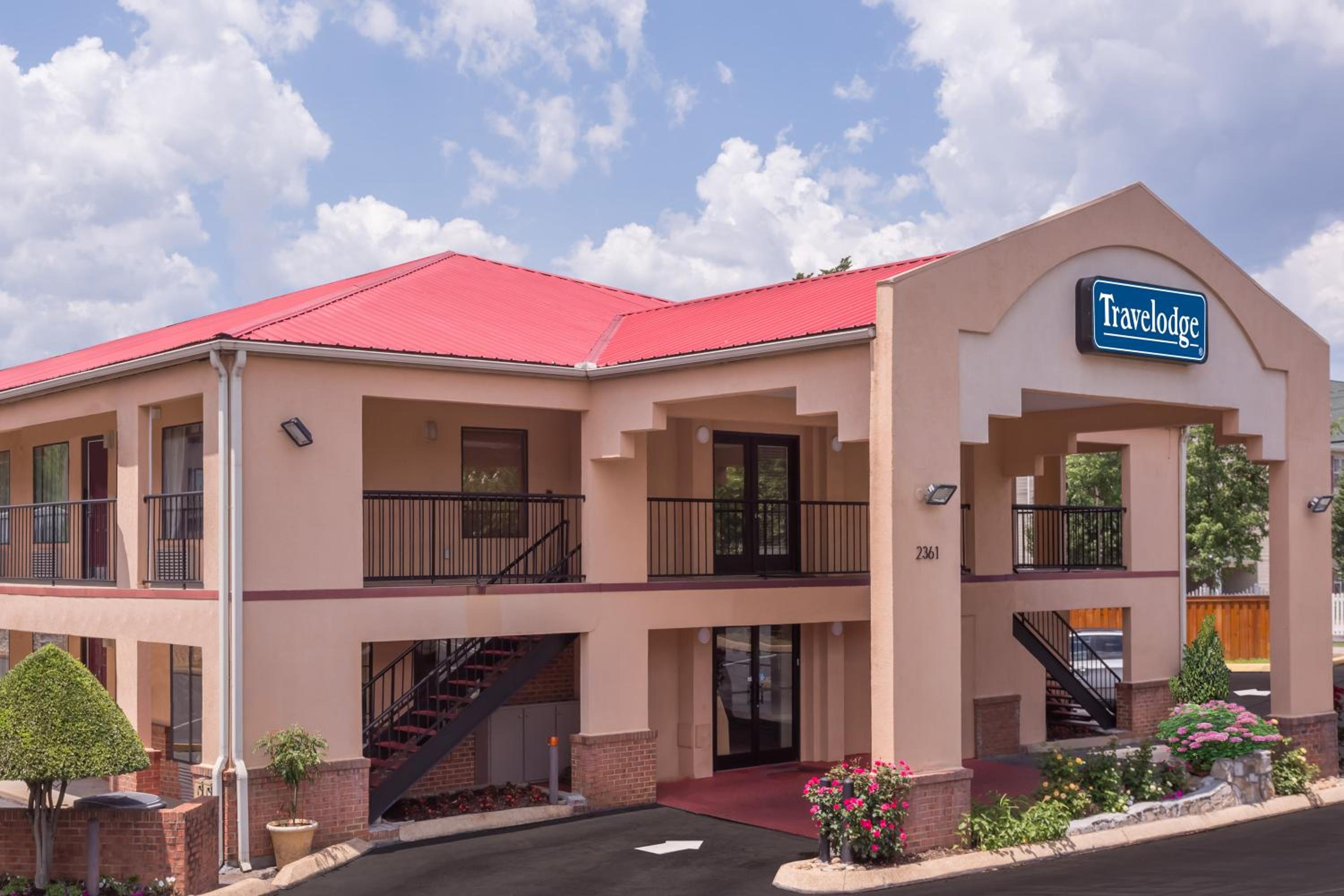 Regency Inn & Suites-Hamilton Place view 2