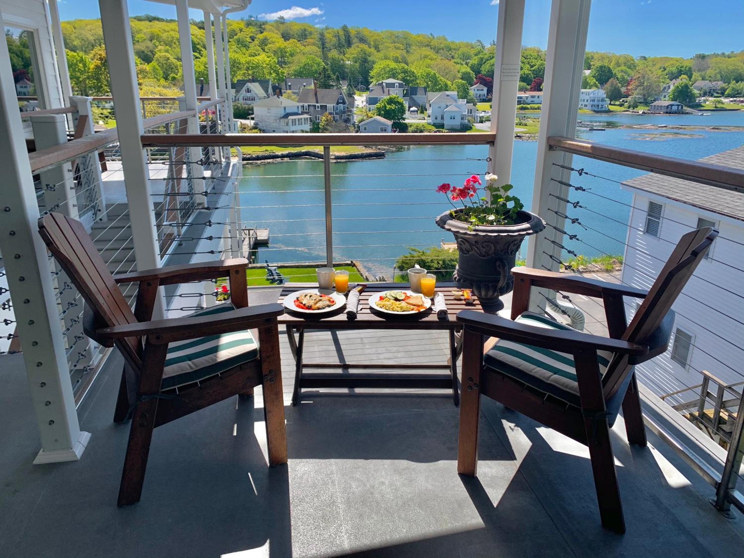 Harborage Inn on the Oceanfront