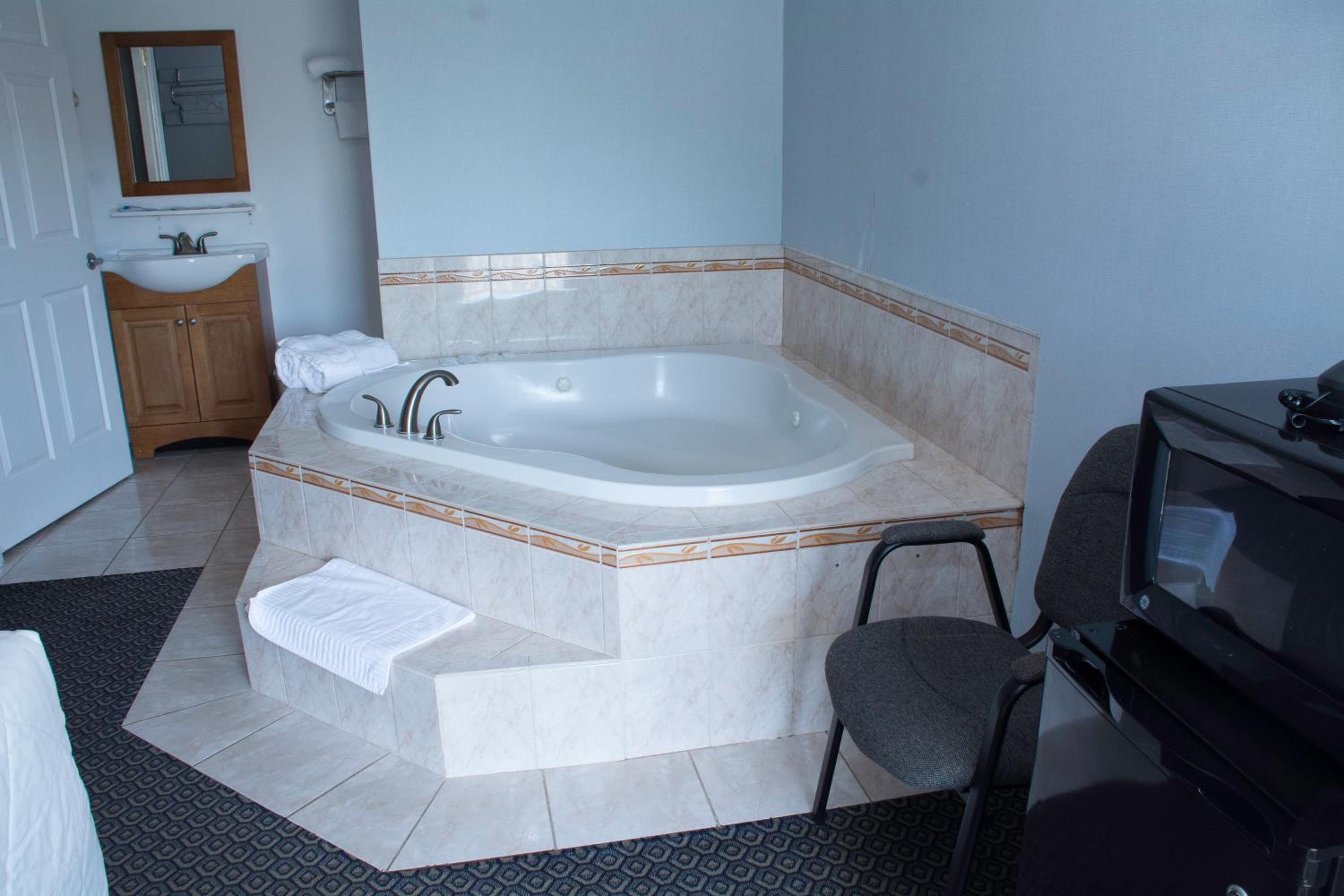 At 9 Motel Near Freehold I-195