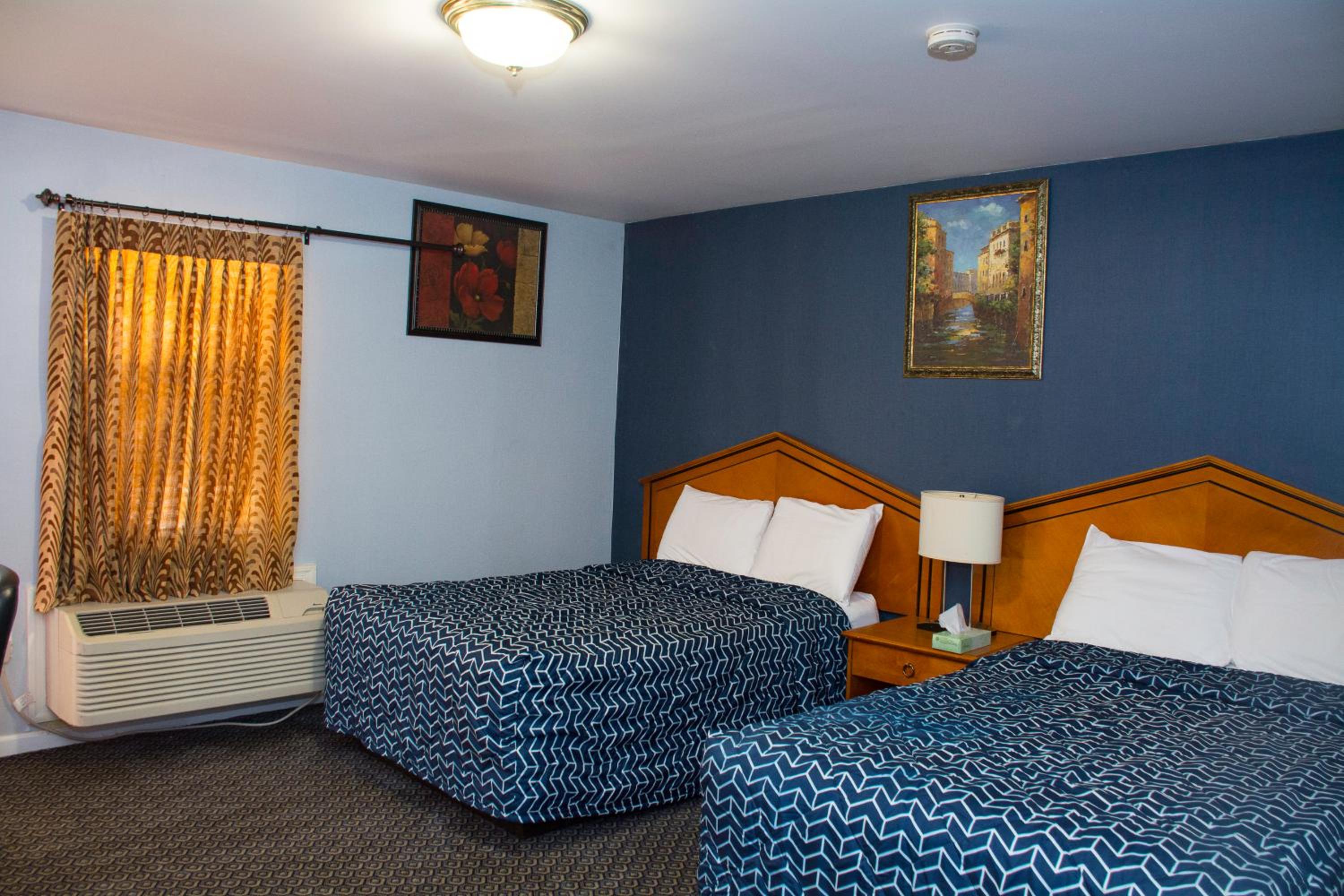 At 9 Motel Near Freehold I-195