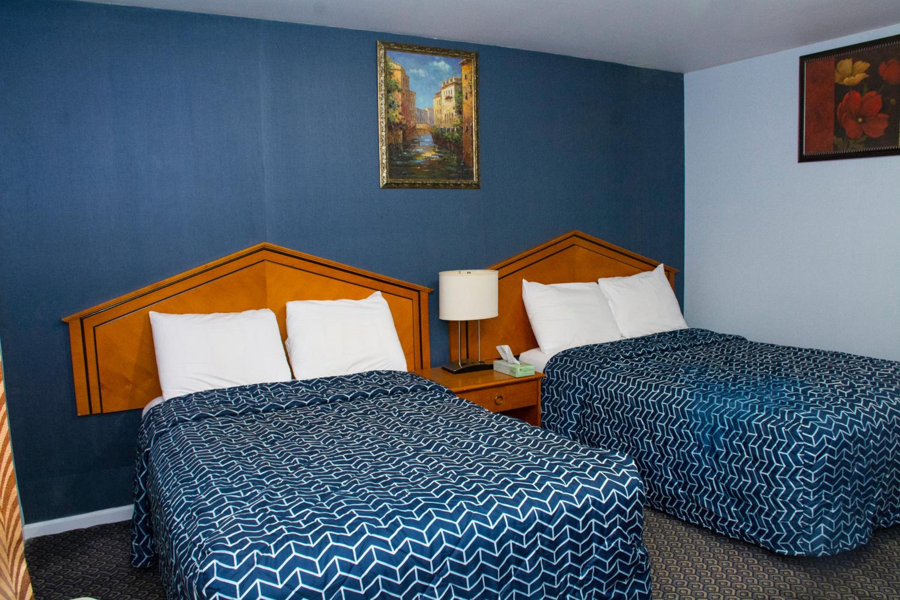 At 9 Motel Near Freehold I-195