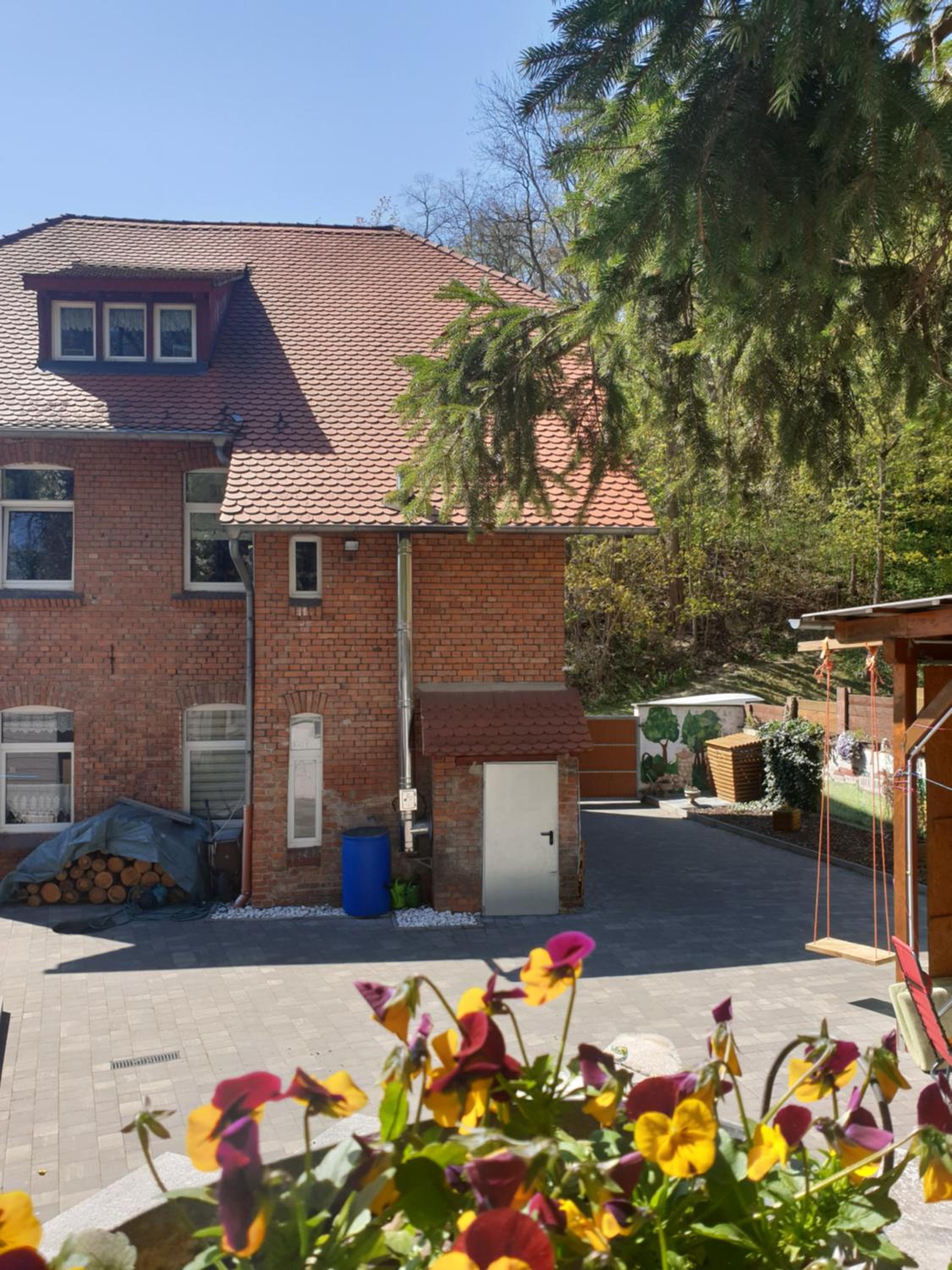 Photo 47