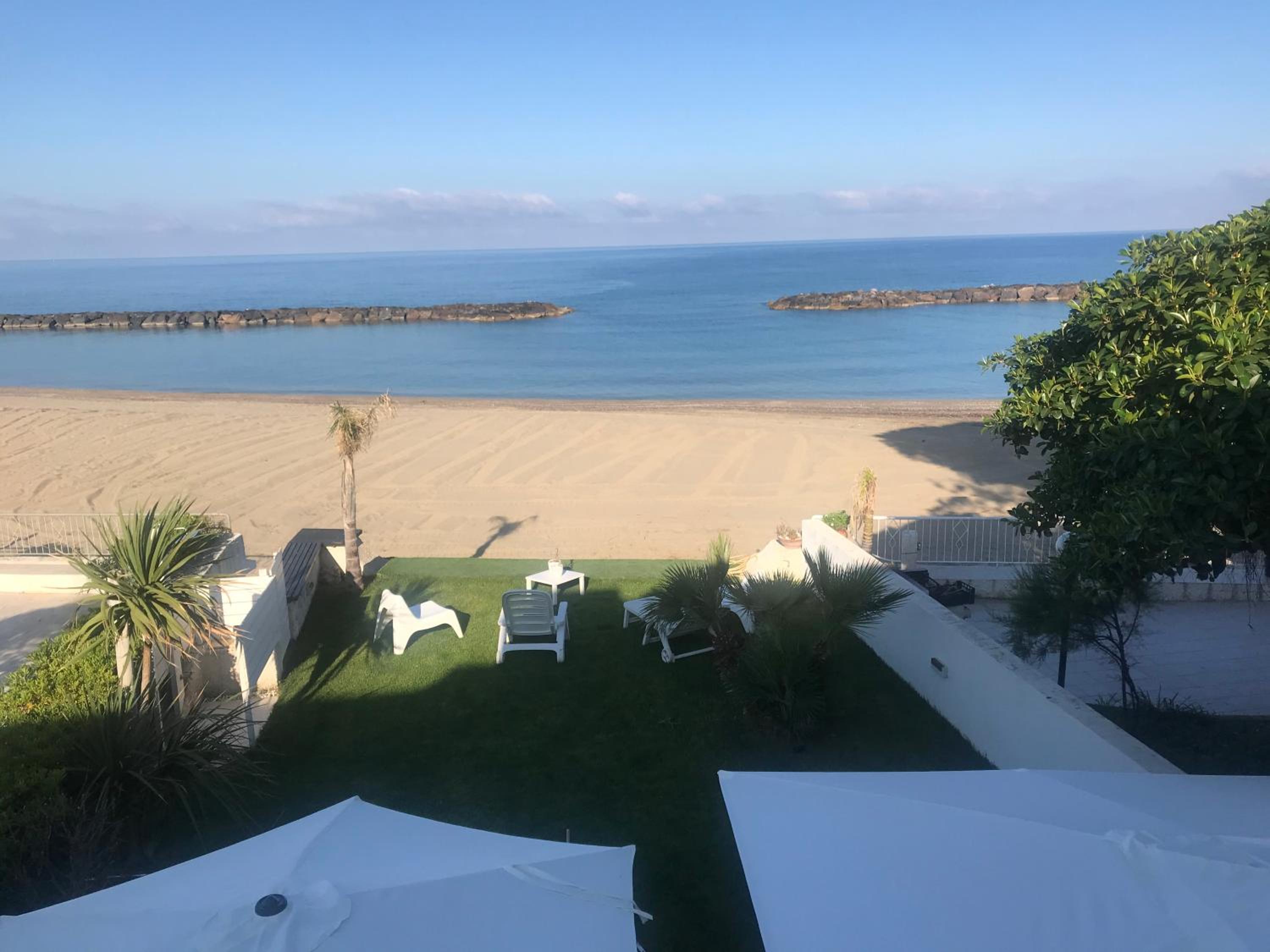 Villa a Diamante Sulla Spiaggia view 5