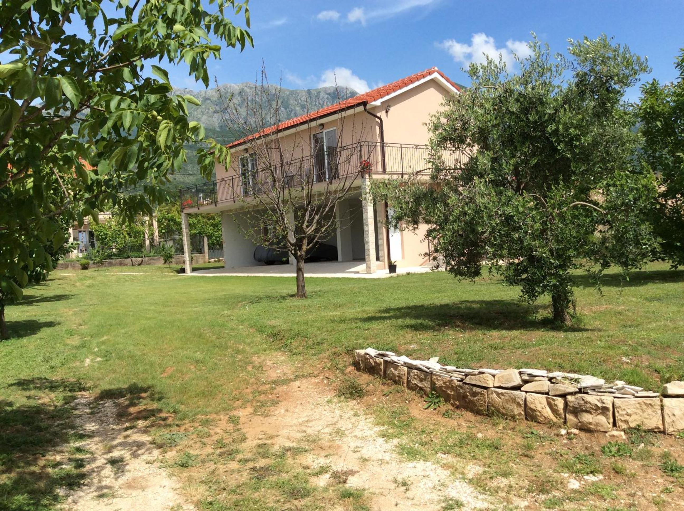 Apartments Raskovic I view 3
