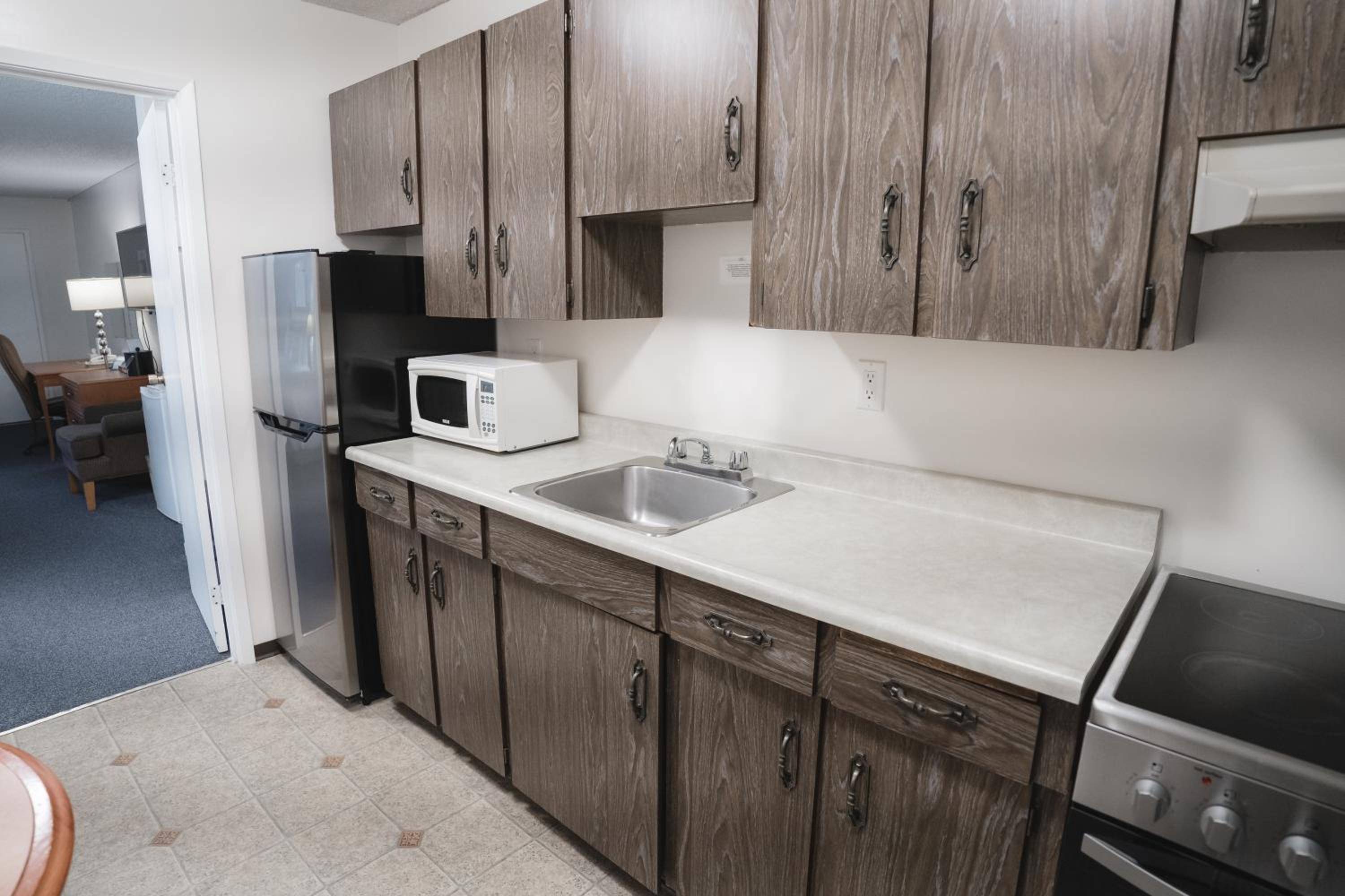 Robin Hood Inn and Suites