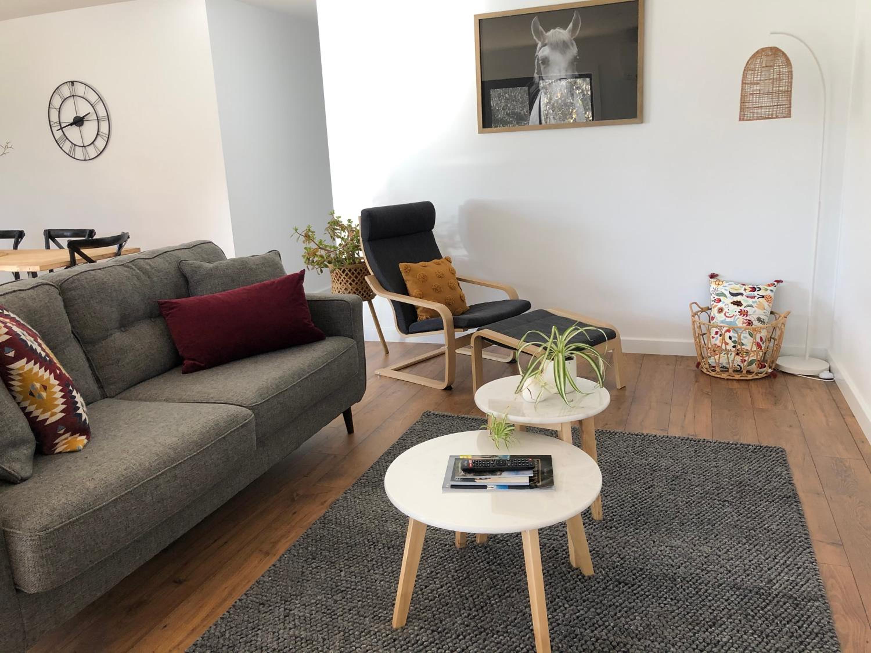 Oak Lane Guest House & Farm Stay