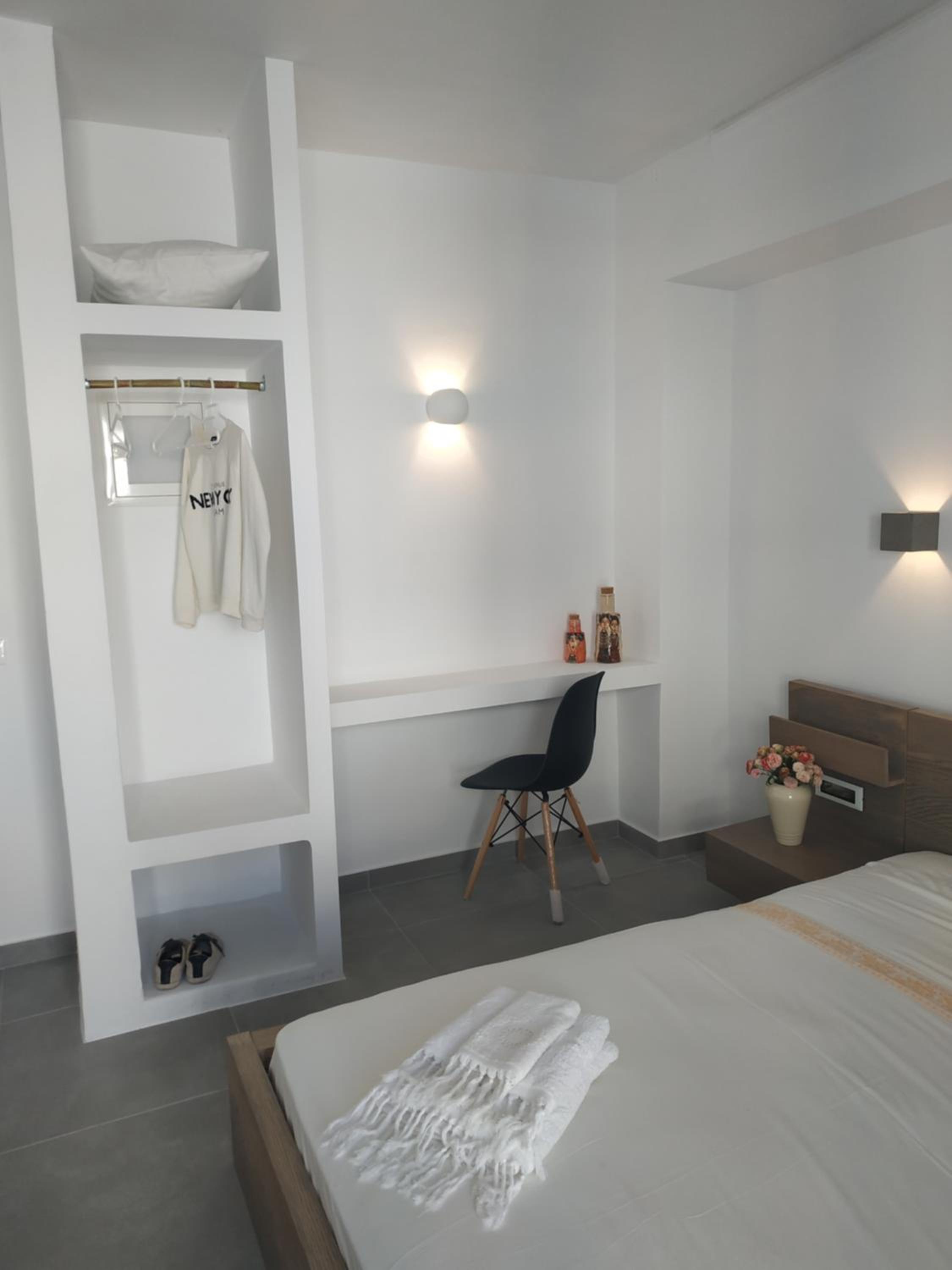 ENALION-TINOS
