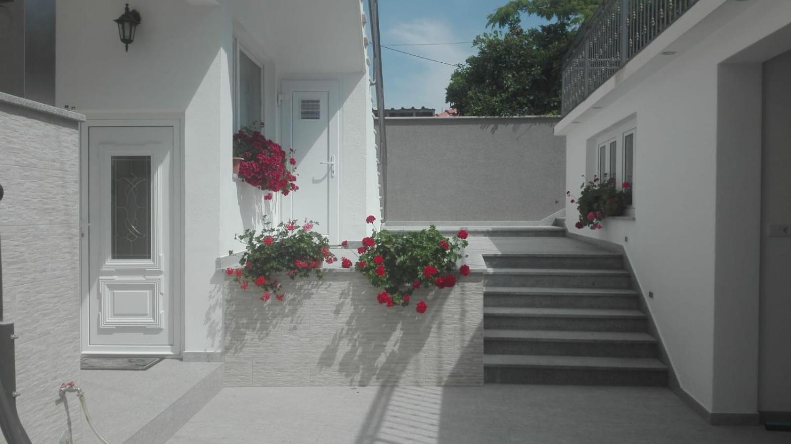 Apartments Tomislav