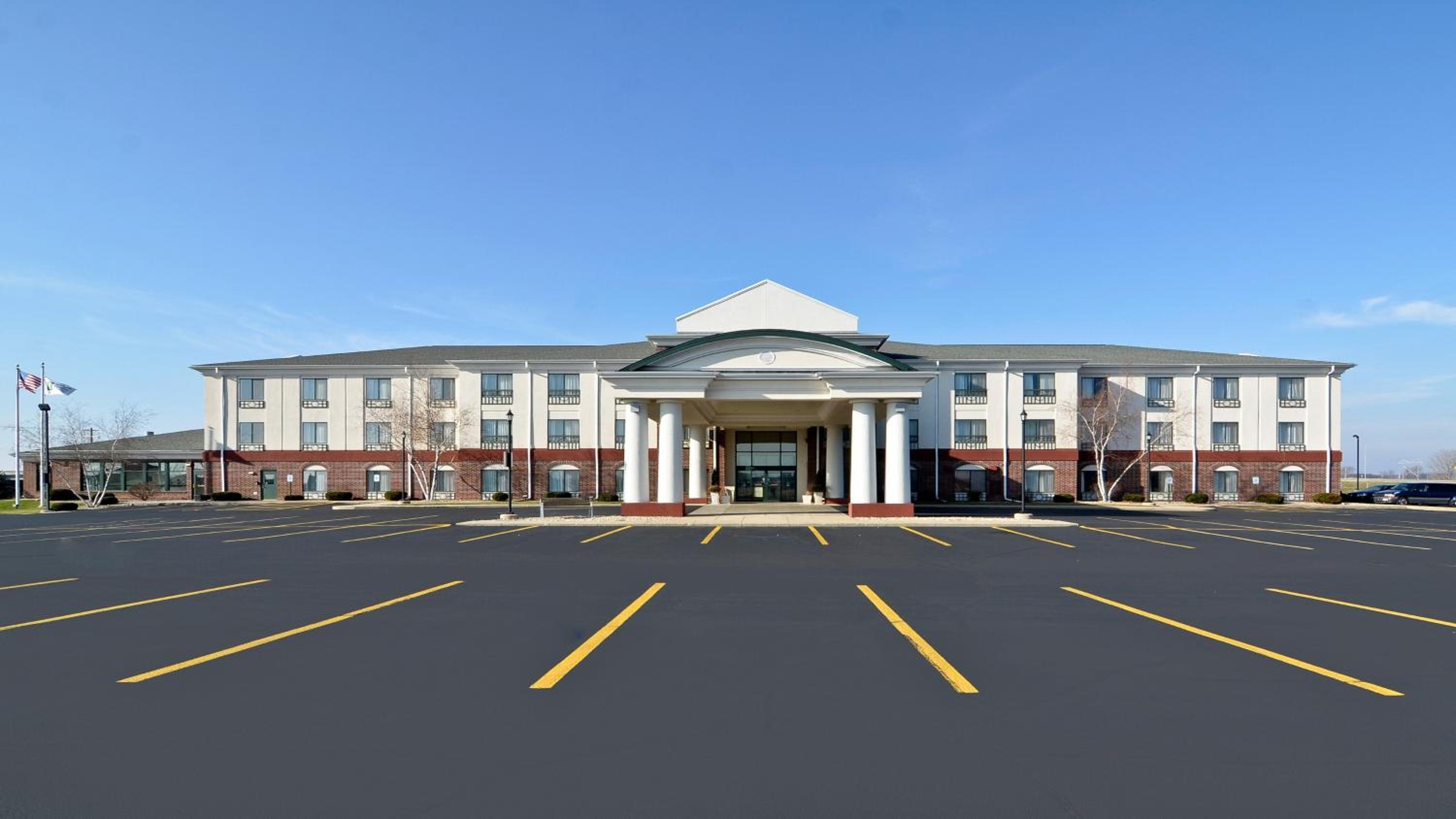 Hotel Holiday Inn Express & Suites Fort Atkinson By Ihg