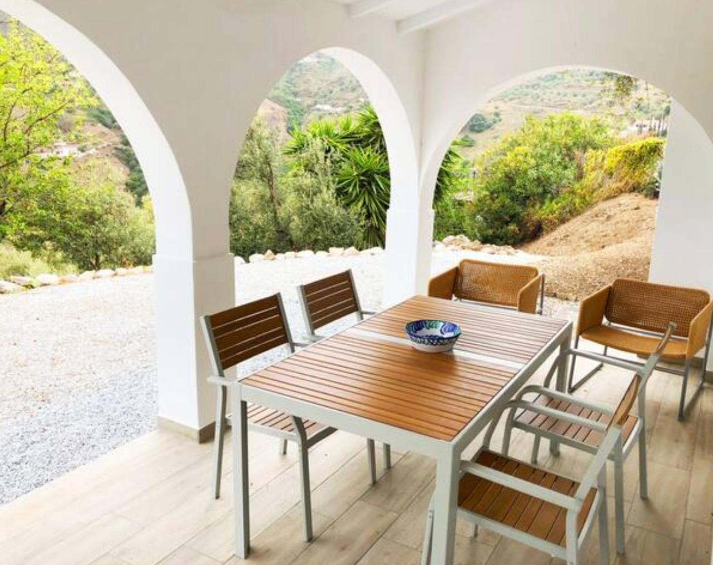 Villa Serena - amazing villa with private pool view 2