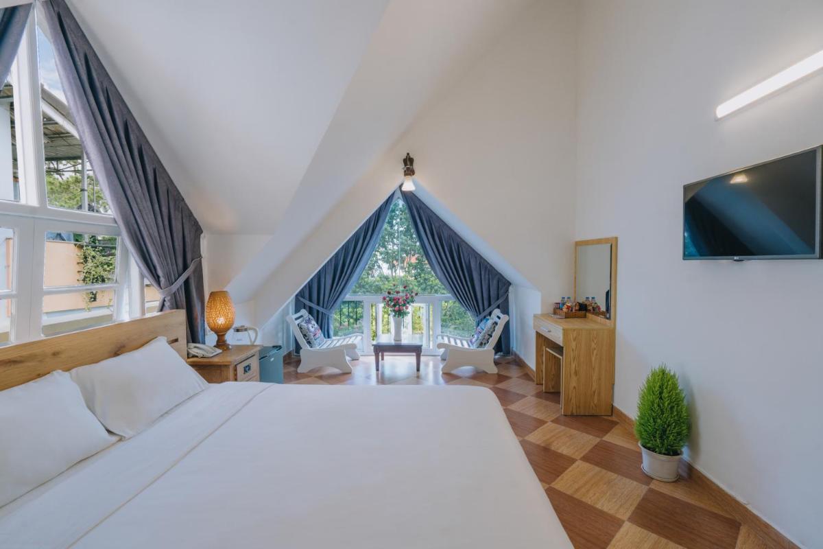 T&K Guesthouse view 2