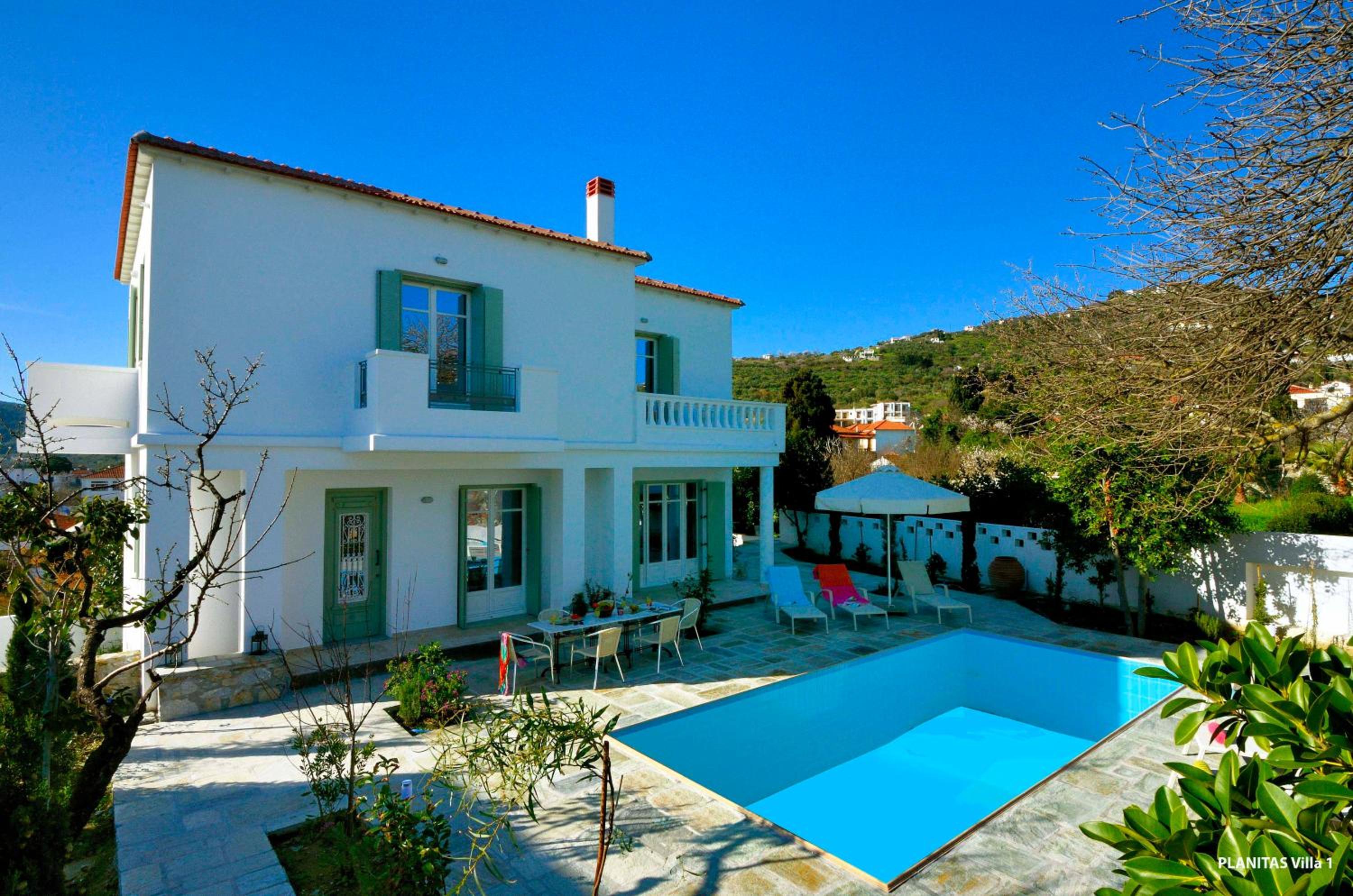 Hotel Planitas Villas - Image 1