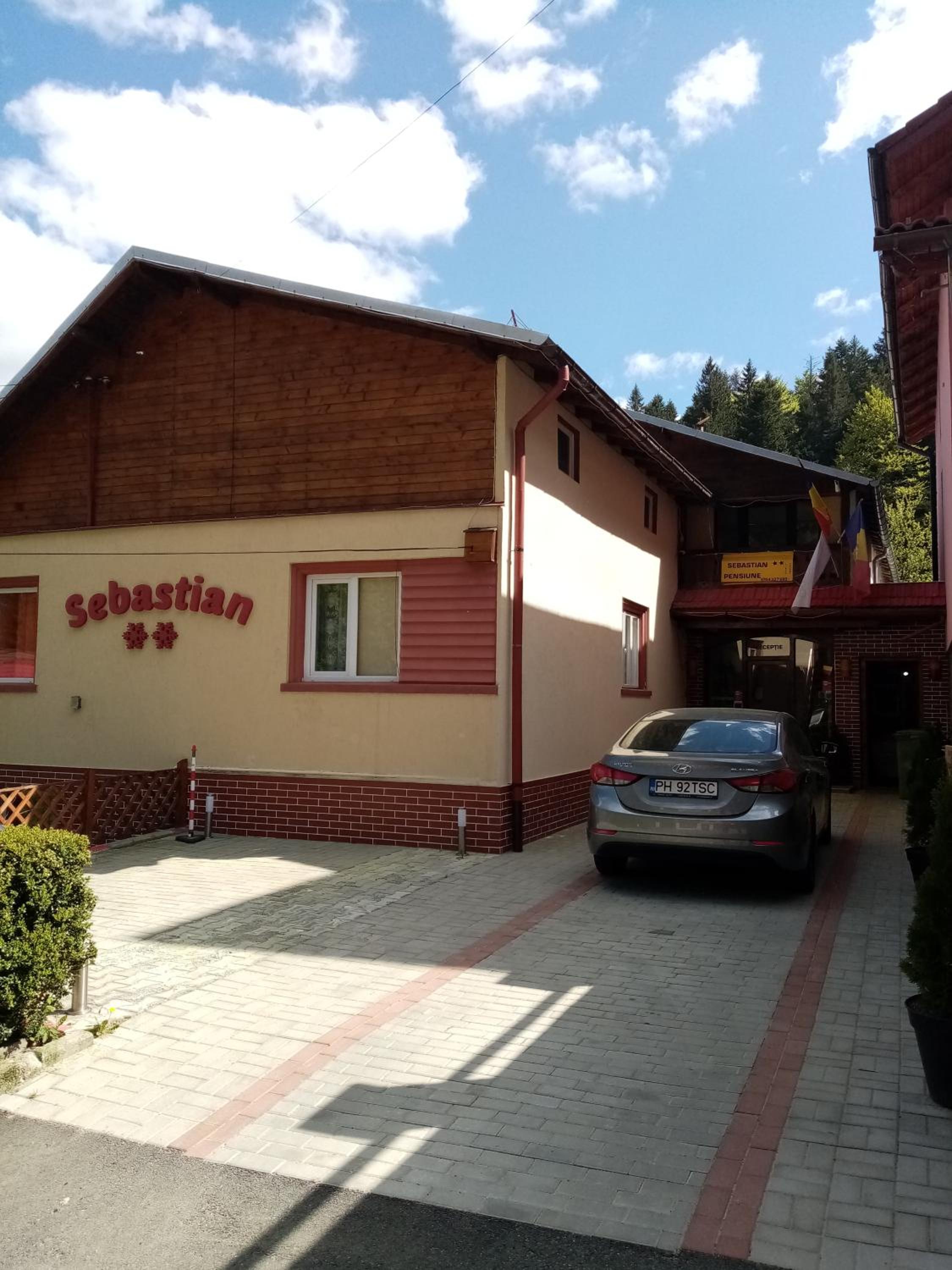 Photo 37