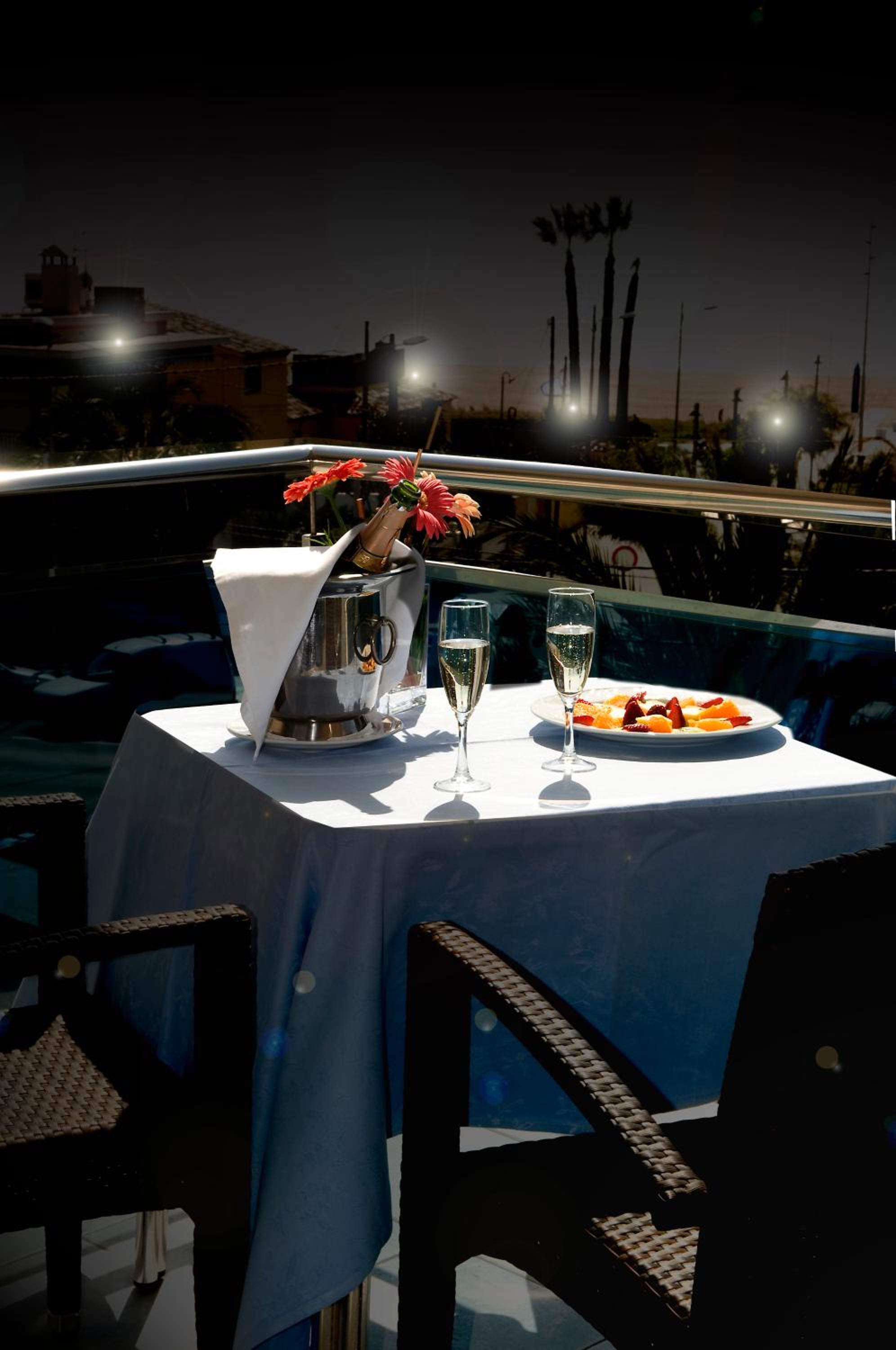 Barcelona Vacations - Best Western Hotel Mediterraneo - Property Image 42