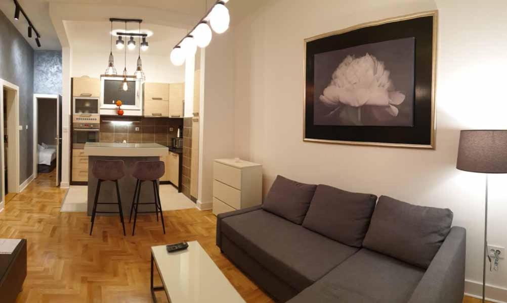 Apartment Theatre