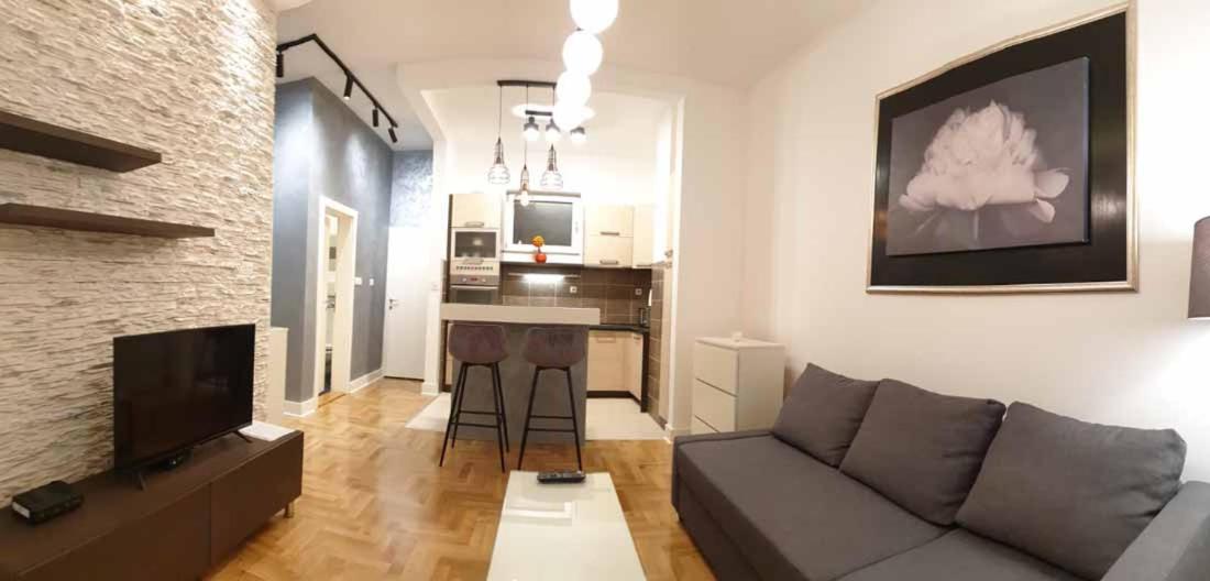 Apartment Theatre