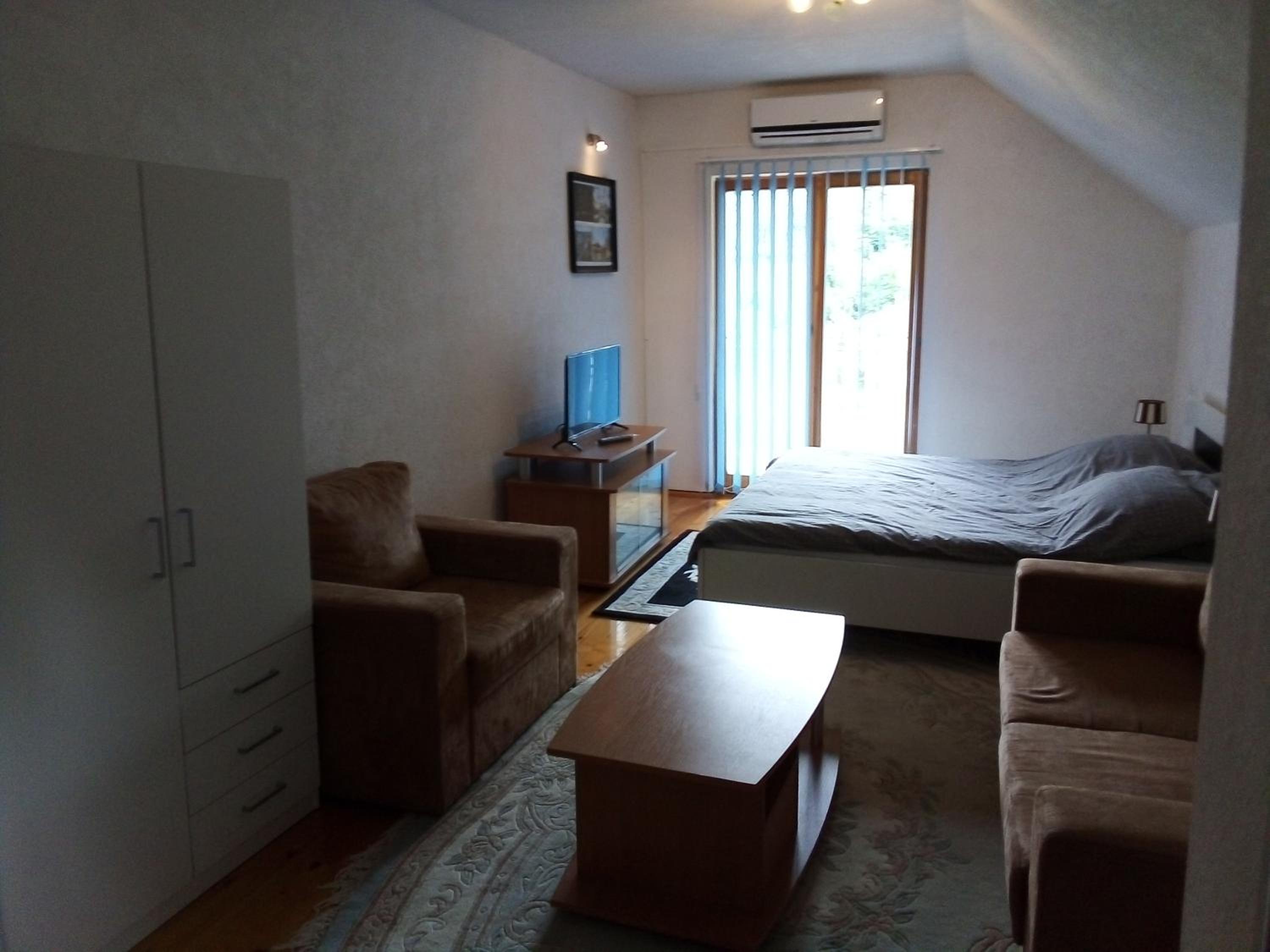 Holiday House Afan