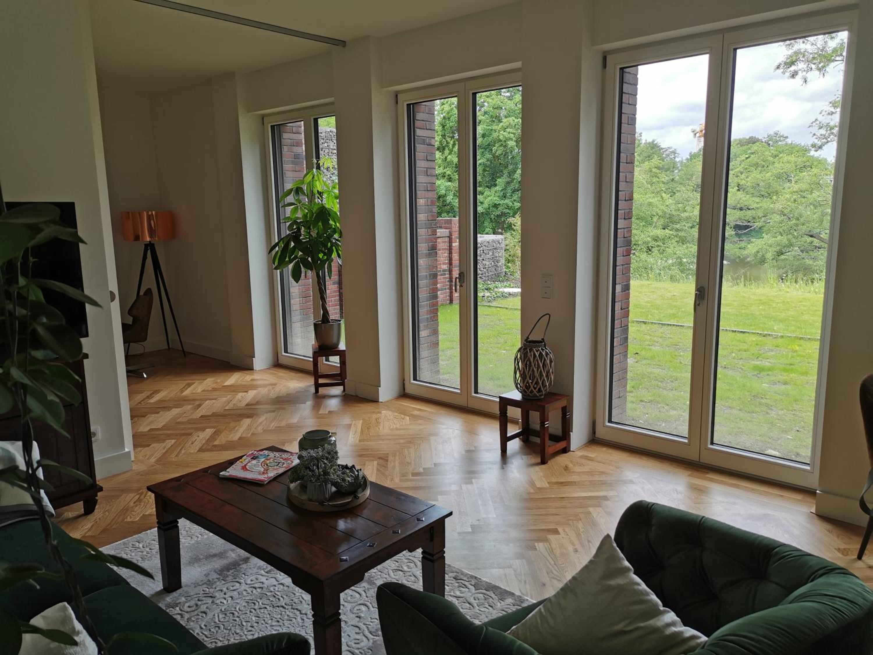 exklusives Studioapartment - in traumhafter Lage direkt am Halensee