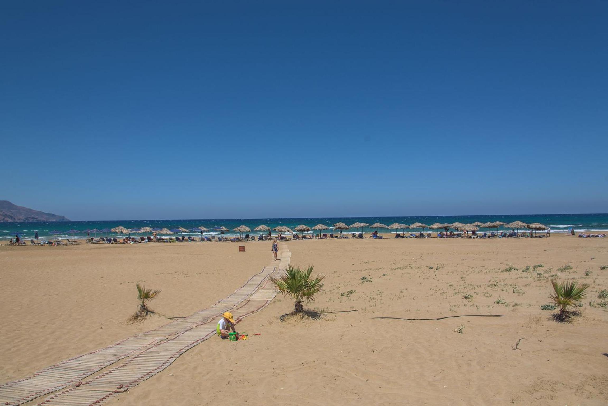 Pinelopi Beach Suites view 4