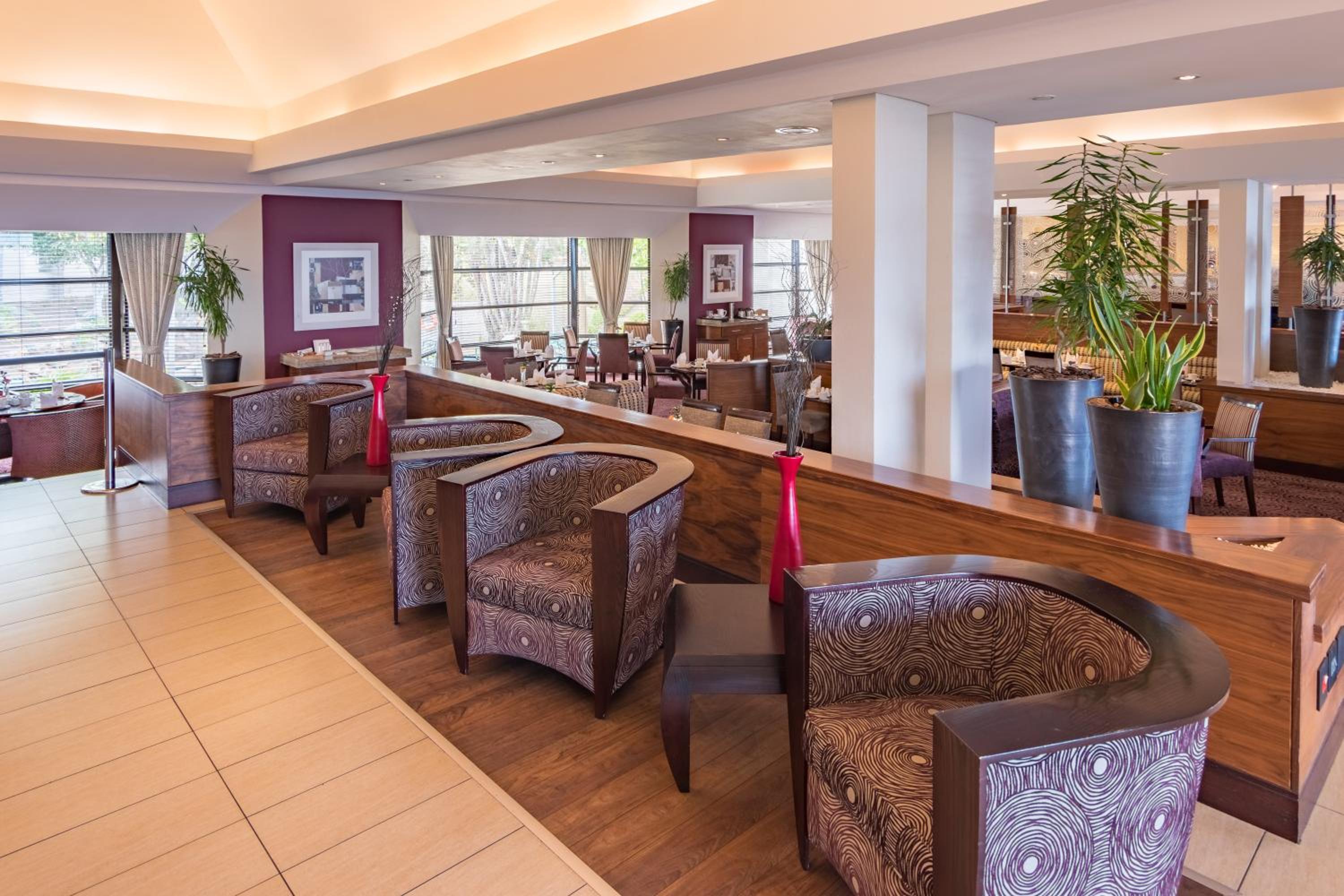 Port Elizabeth Vacations - City Lodge Hotel Gqeberha - Property Image 8