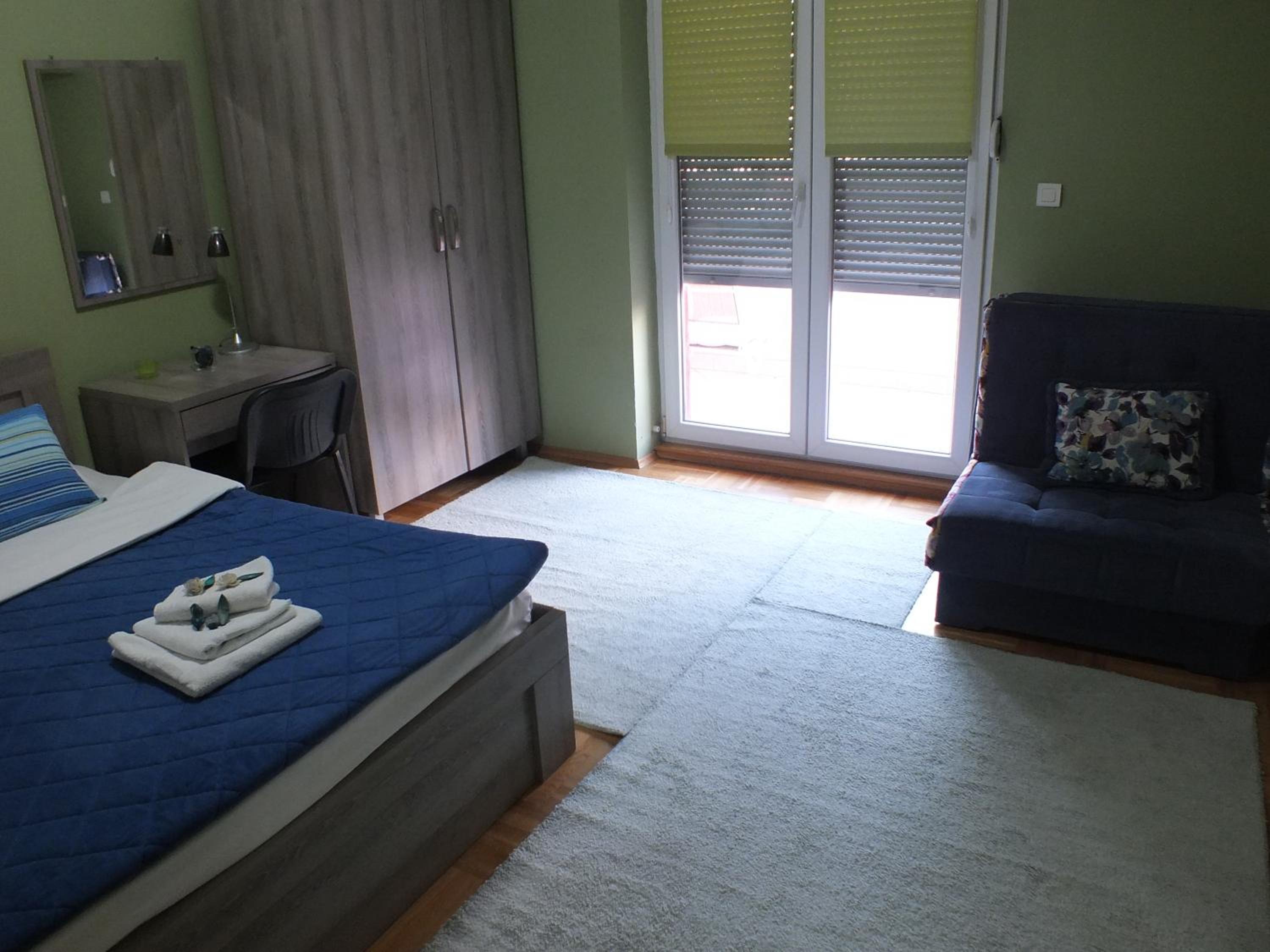 Apartment Temple view 4