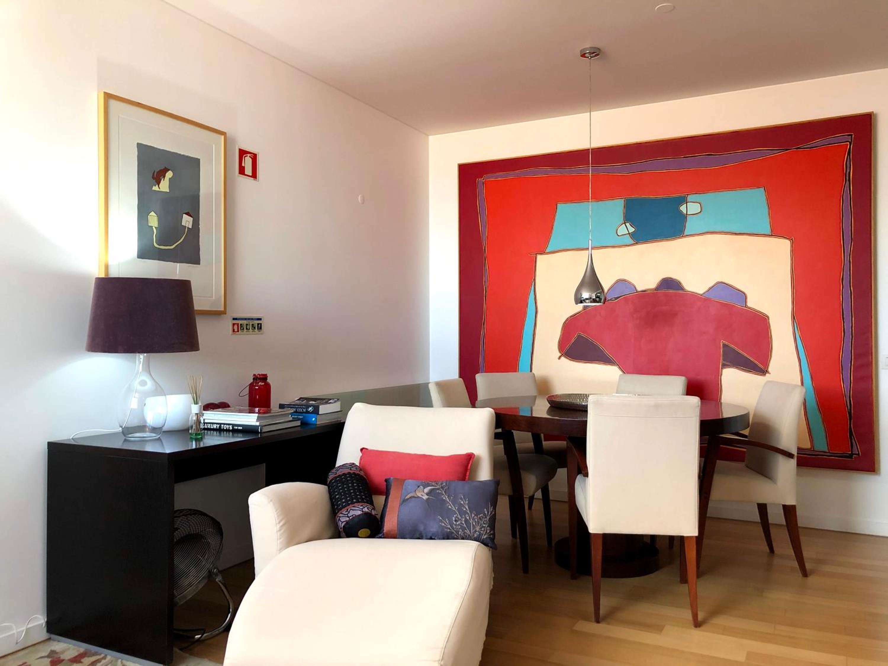 Lisbon Chiado One