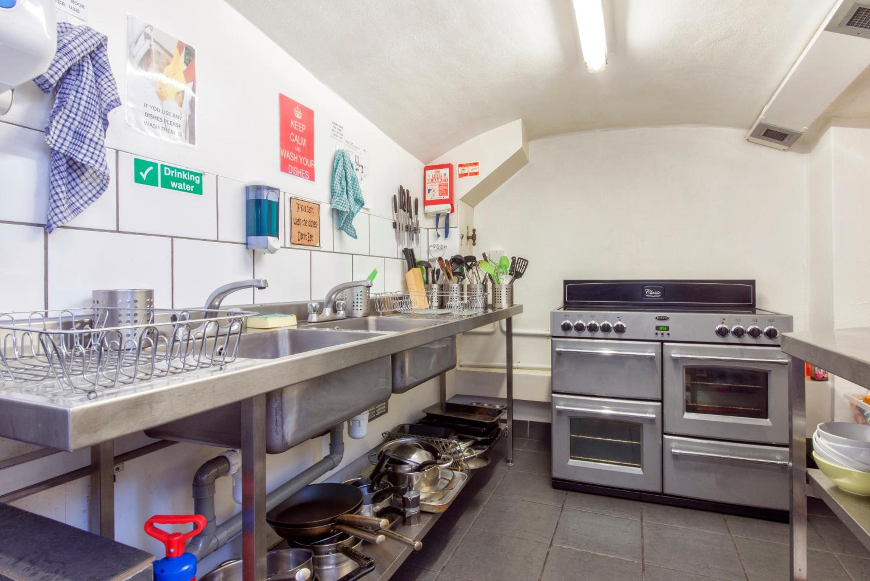 Astor Kensington Hostel