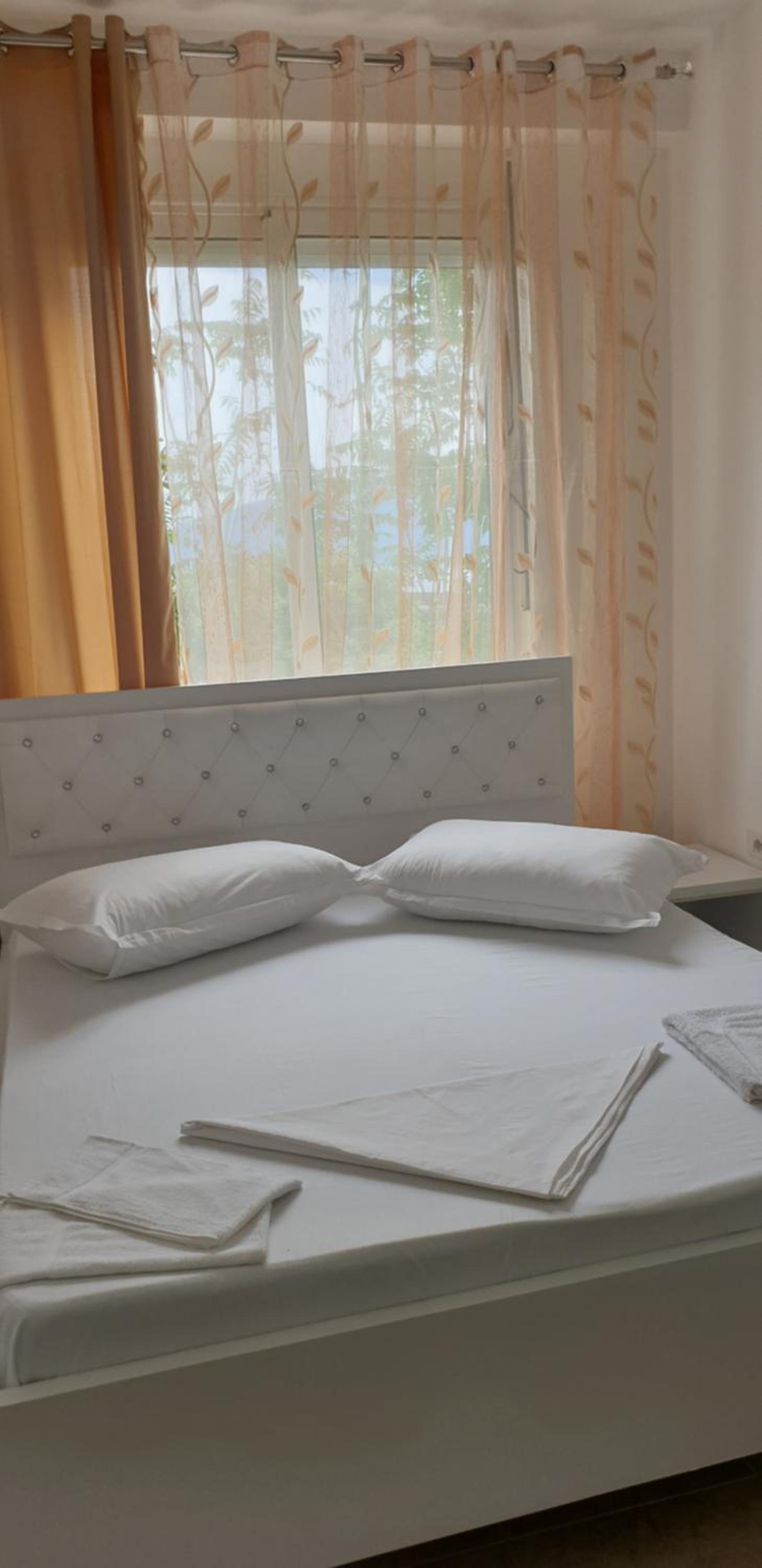 Redsun Apartment