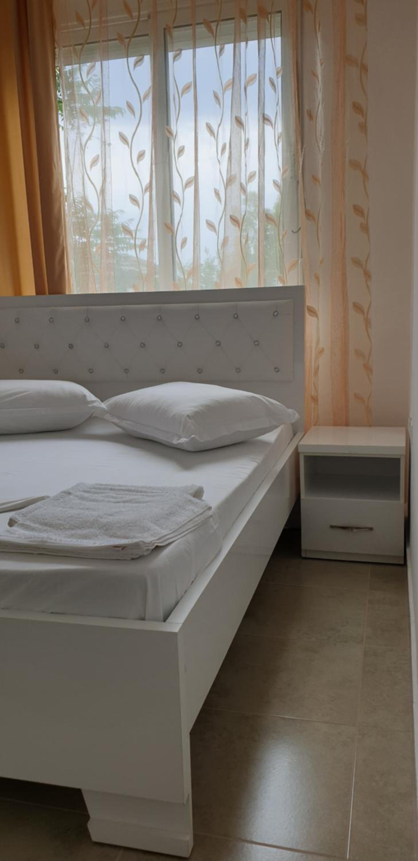 Redsun Apartment