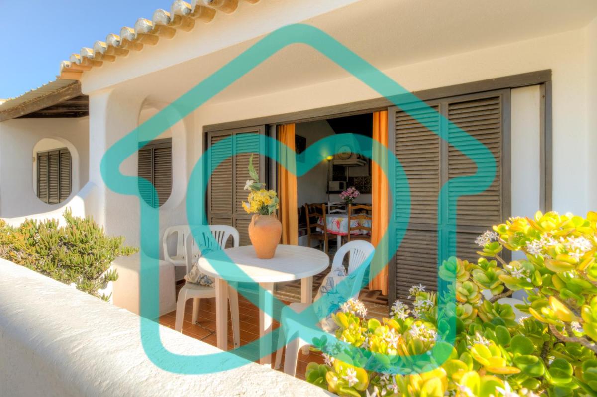 Villas2go2 apartments Lisa view 2
