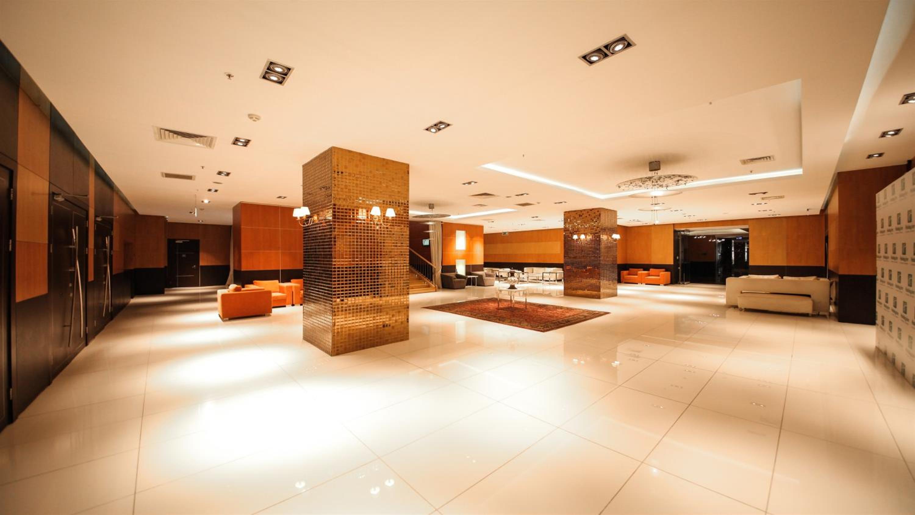 Nova Plaza Prime Hotel - Image 57