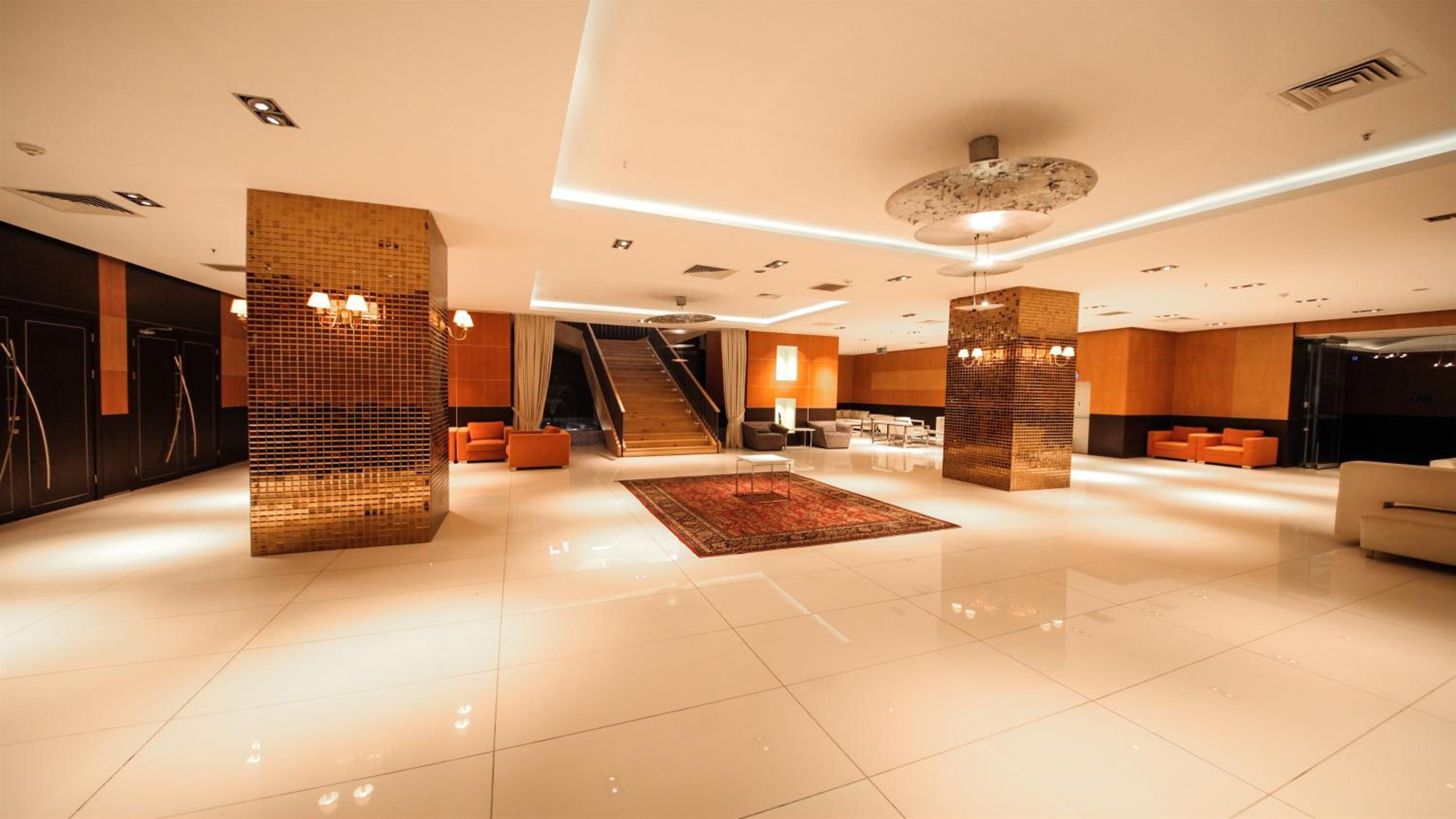Nova Plaza Prime Hotel - Image 55