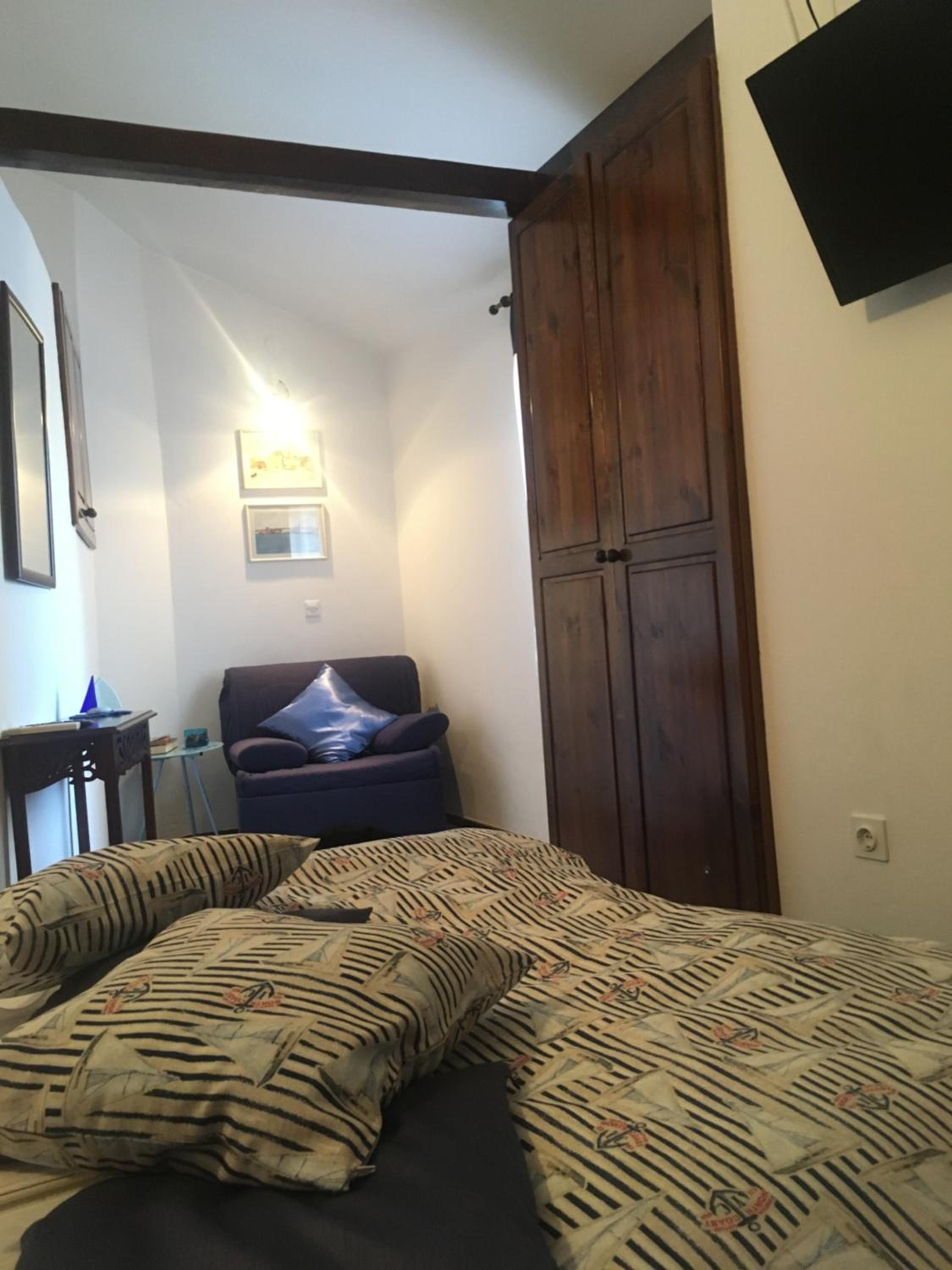 Photo 43
