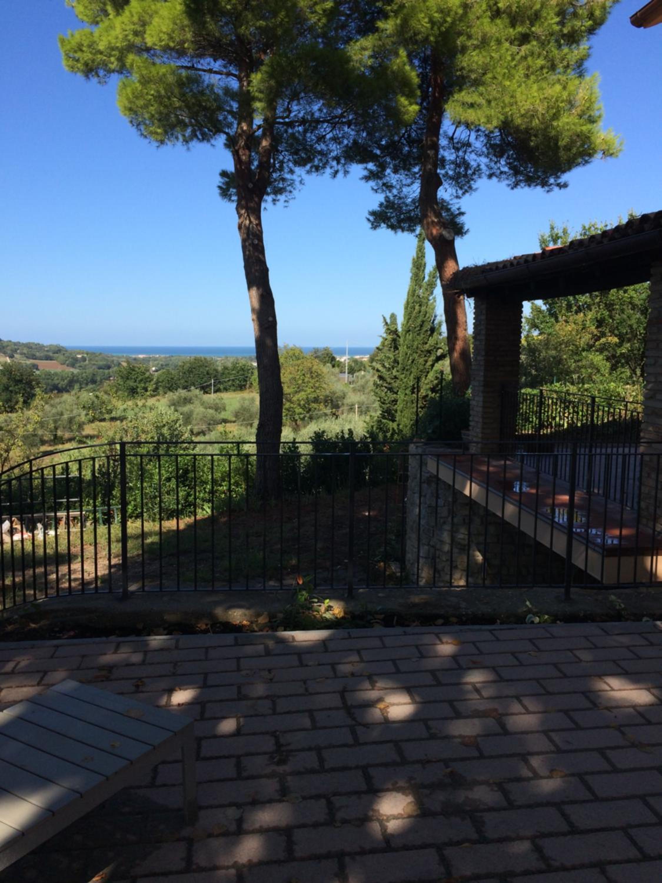 Villa Monte Illuminato view 5