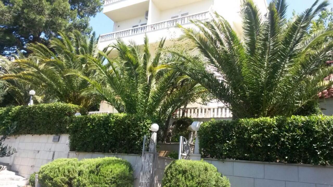 Villa Rosso view 5