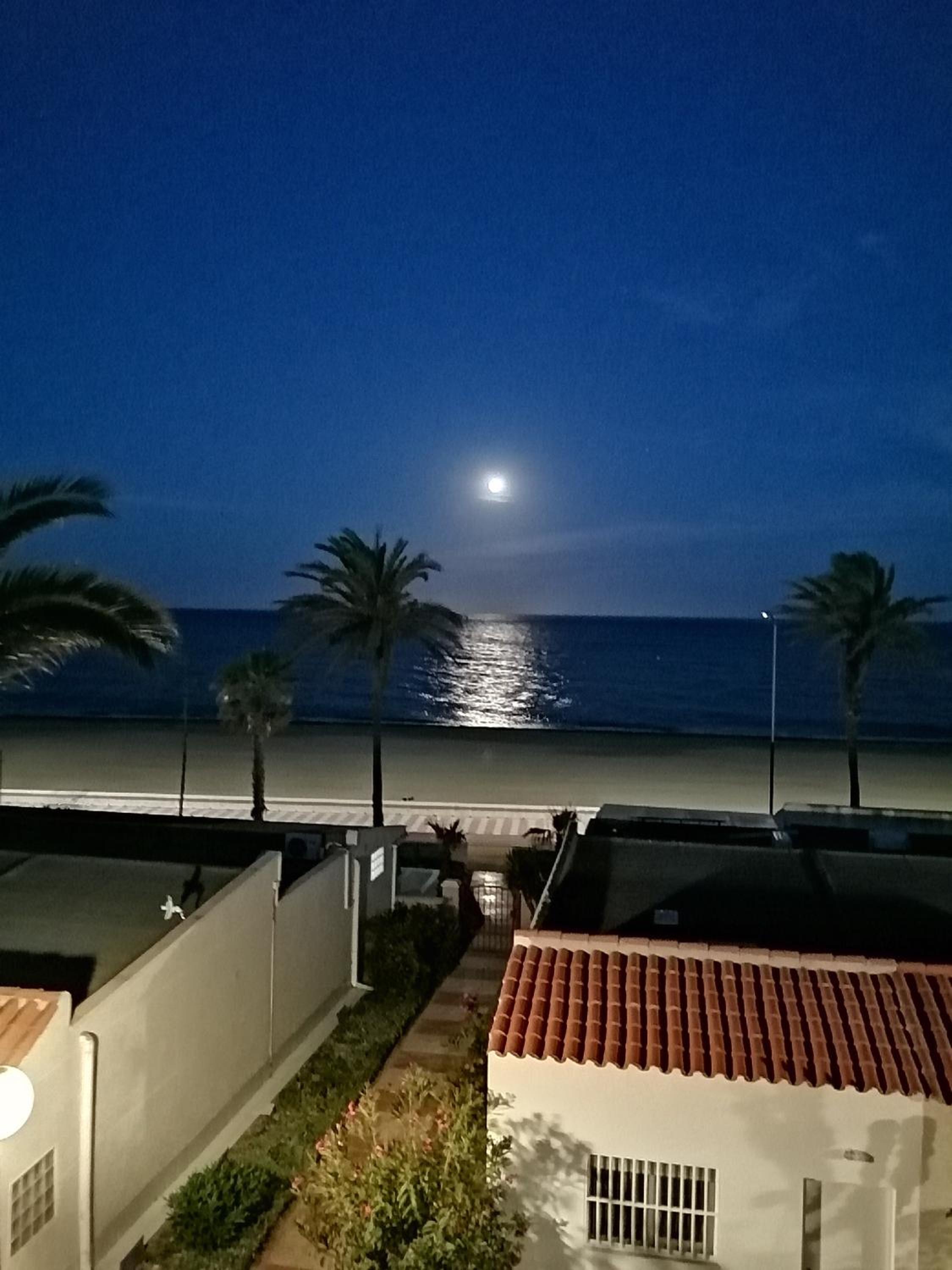 Estudio Frente Al Mar