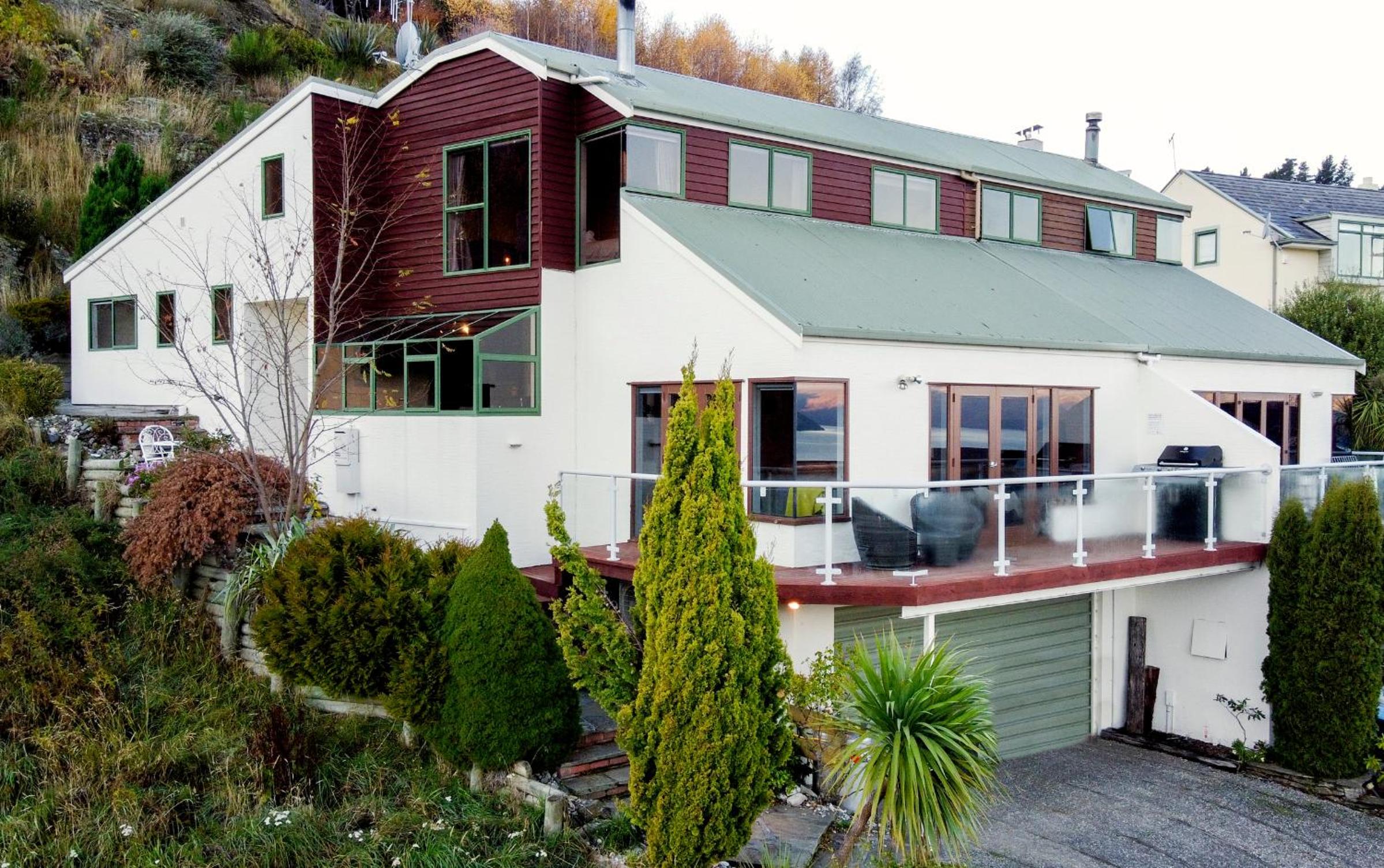 The Hill Haven Queenstown view 4