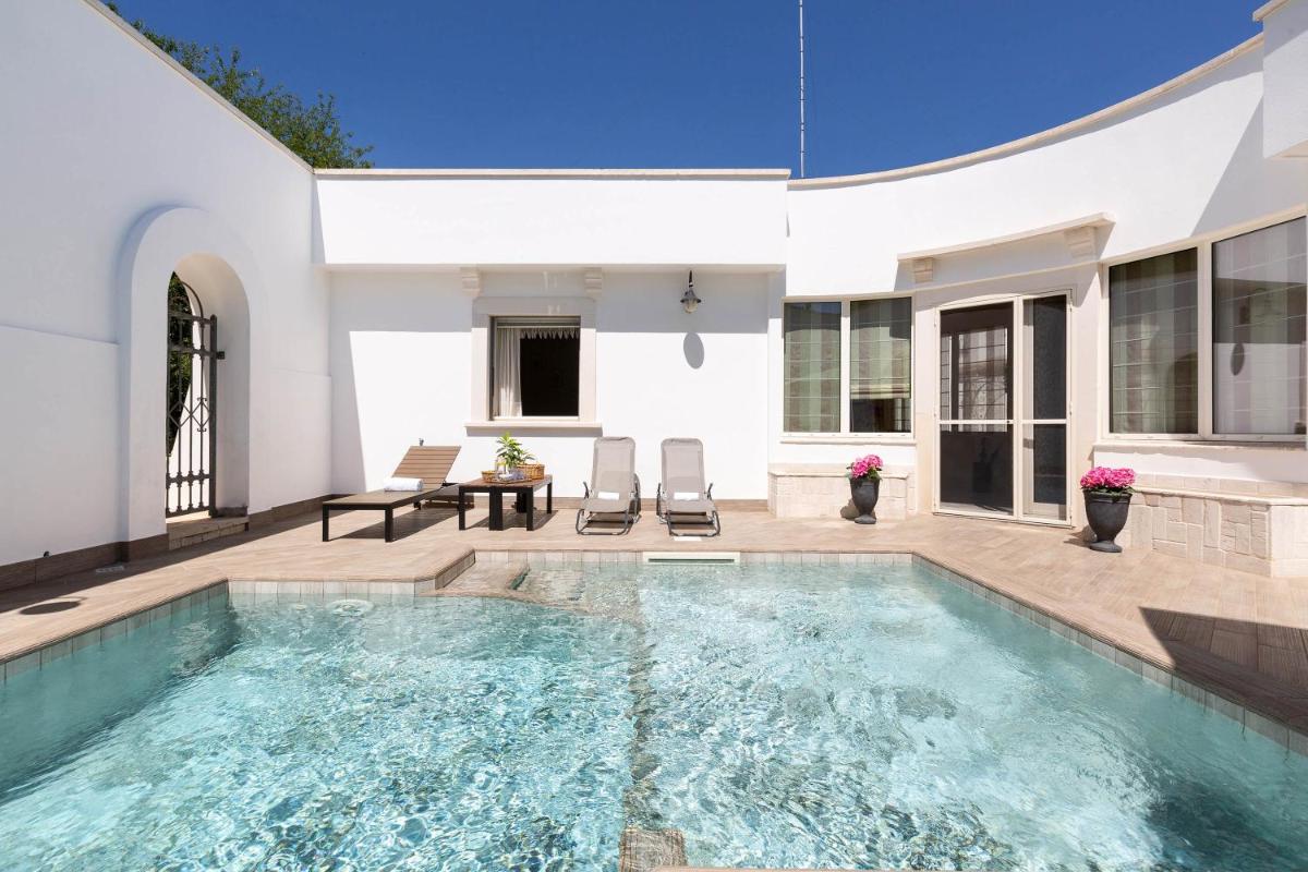 Villa Virgilia by BarbarHouse view 2